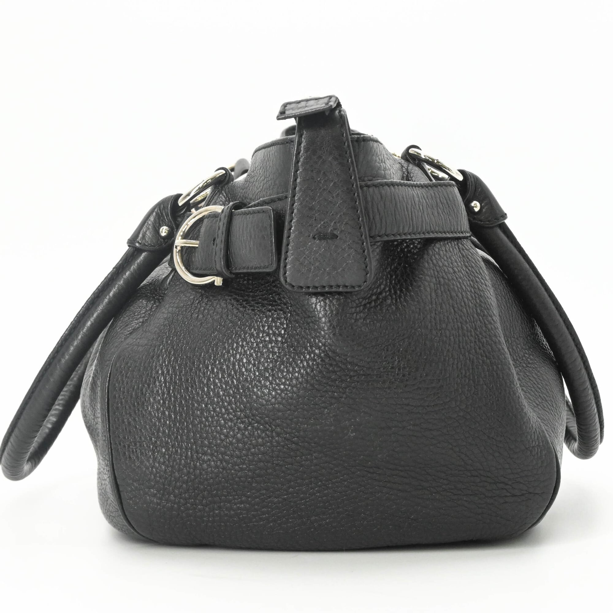 Salvatore Ferragamo Black Leather Handbag (Pre-Owned)