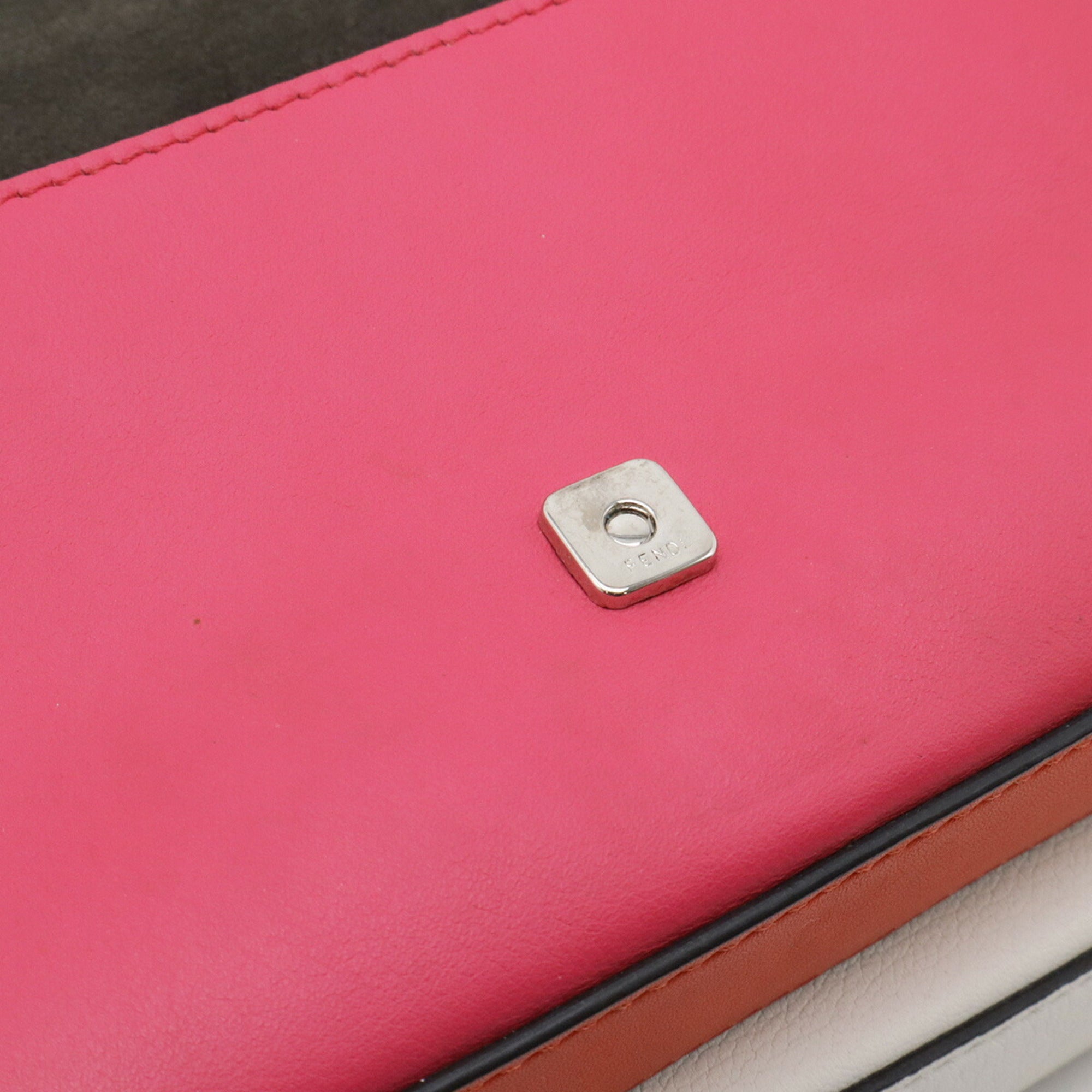 Fendi Pink Red Color White Leather Handbag Shoulder Bag (Pre-Owned)