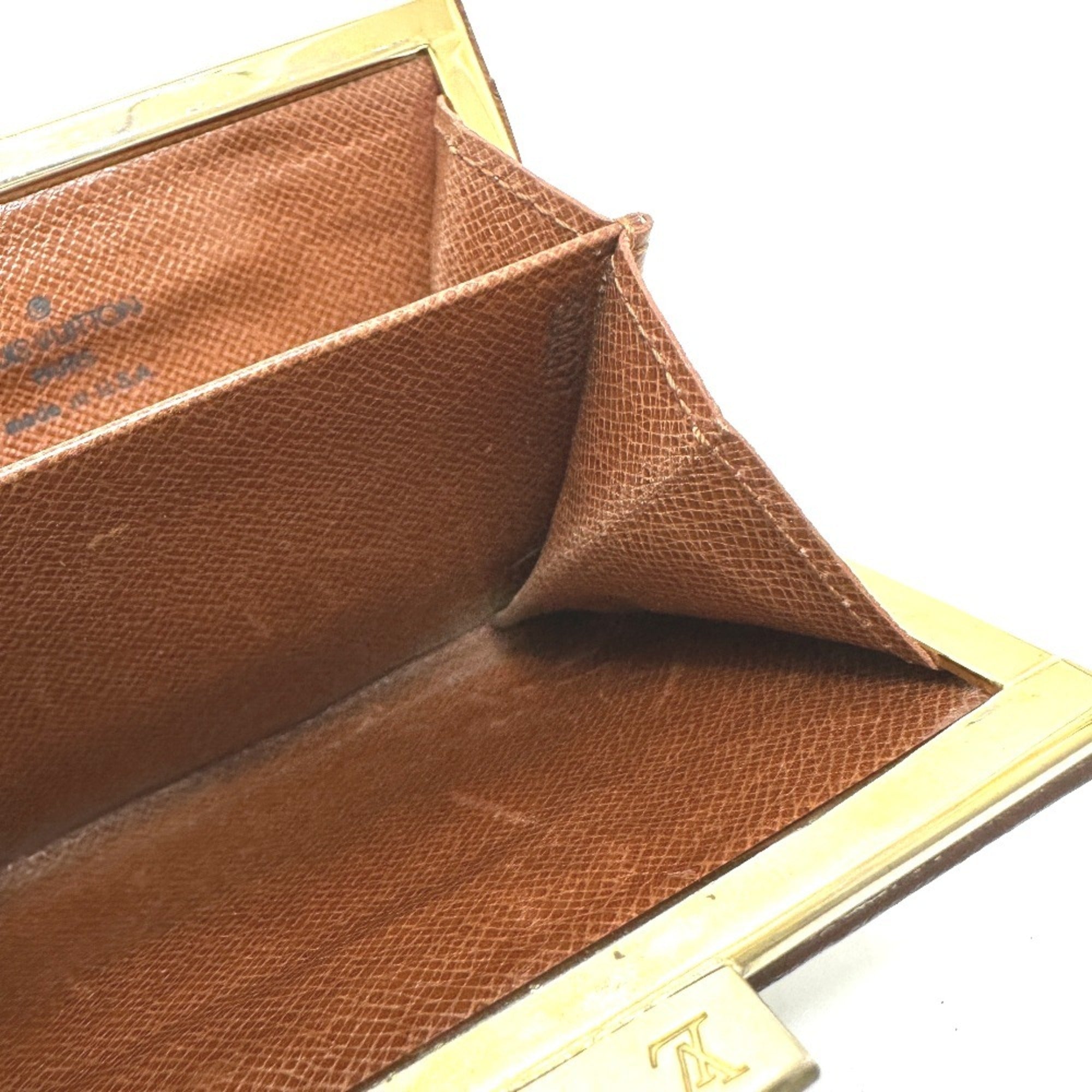 Louis Vuitton Brown Monogram Monogram Wallet (Bi-Fold) (Pre-Owned)