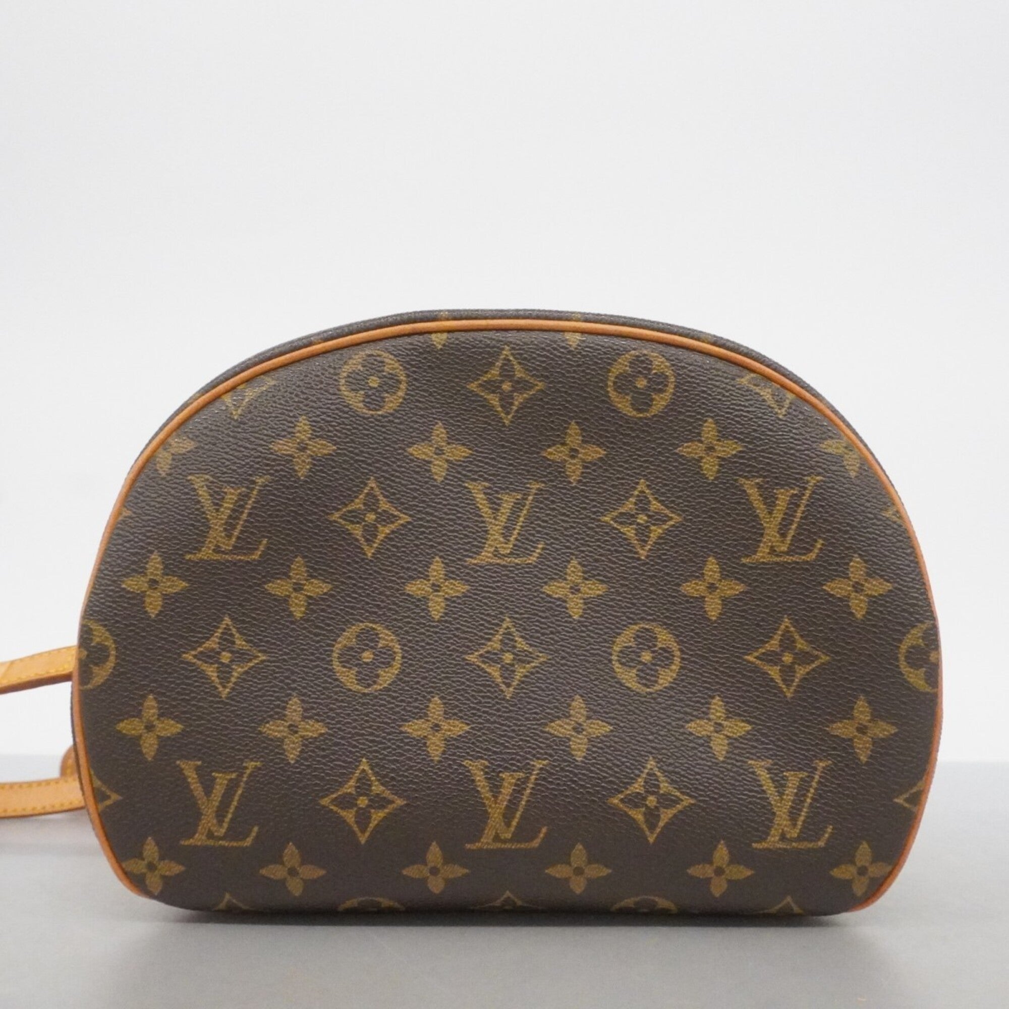 Louis Vuitton Brown Shoulder Bag (Pre-Owned)