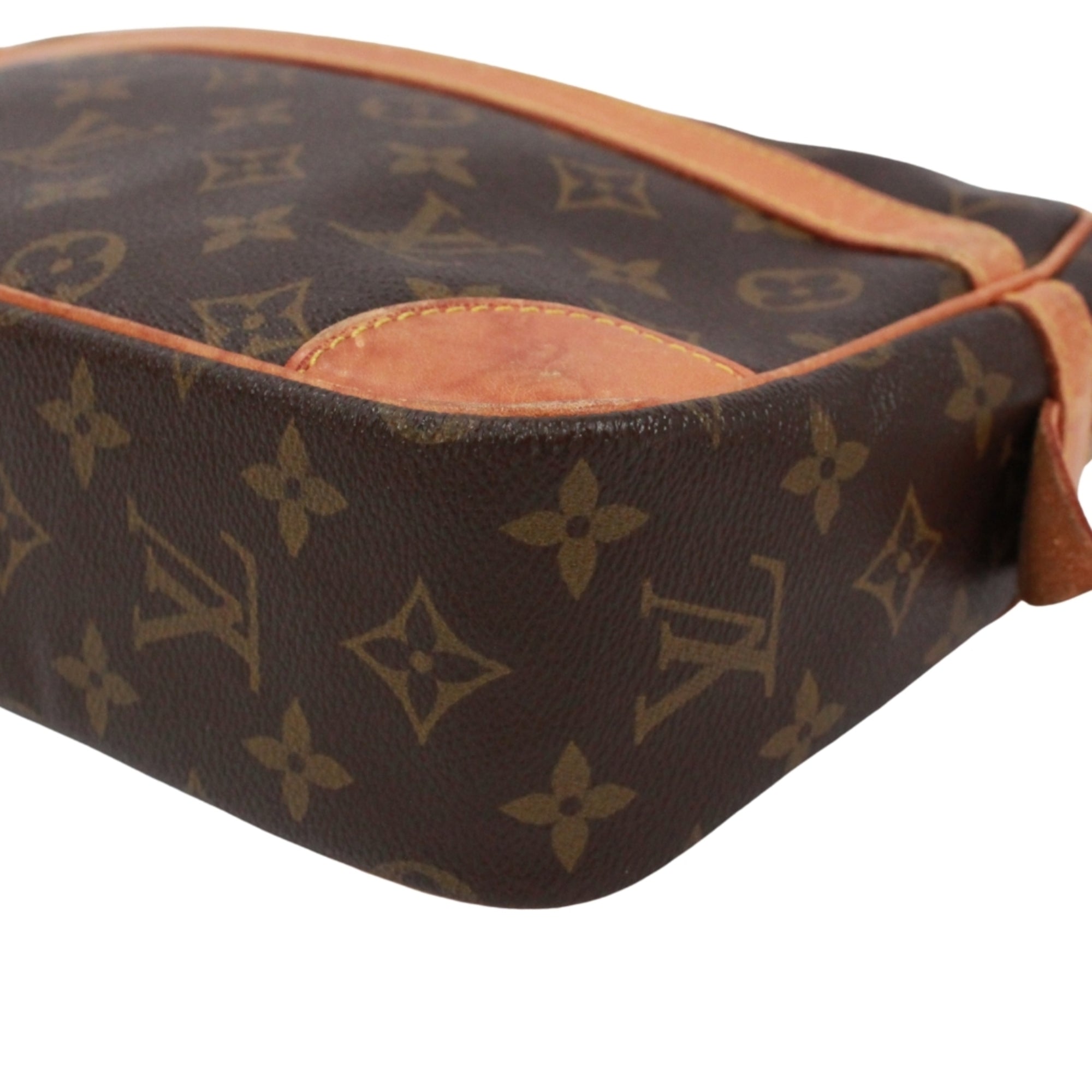 Louis Vuitton Monogram Monogram Clutch Bag (Pre-Owned)