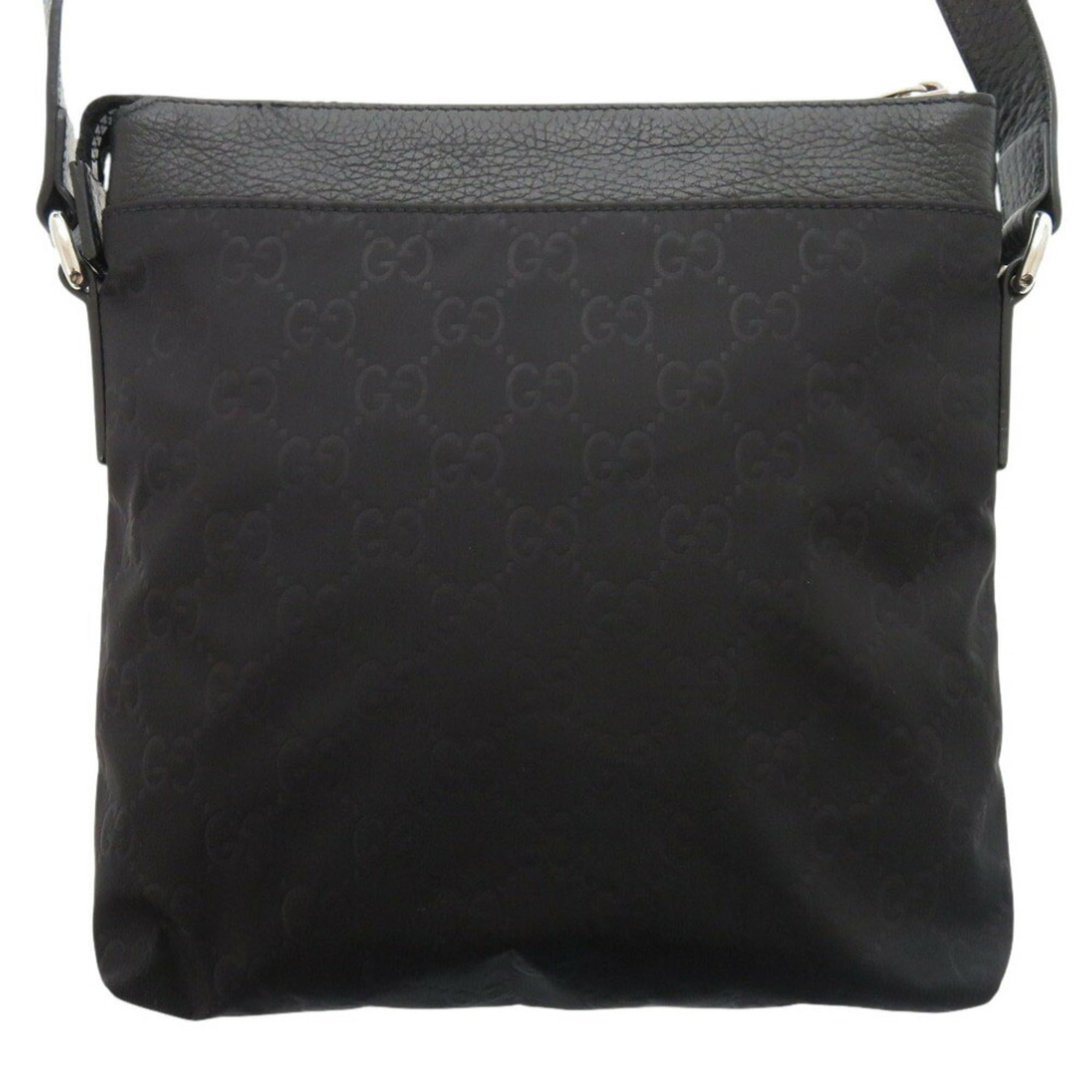 Gucci Black Nylon Shoulder Bag (Pre-Owned)