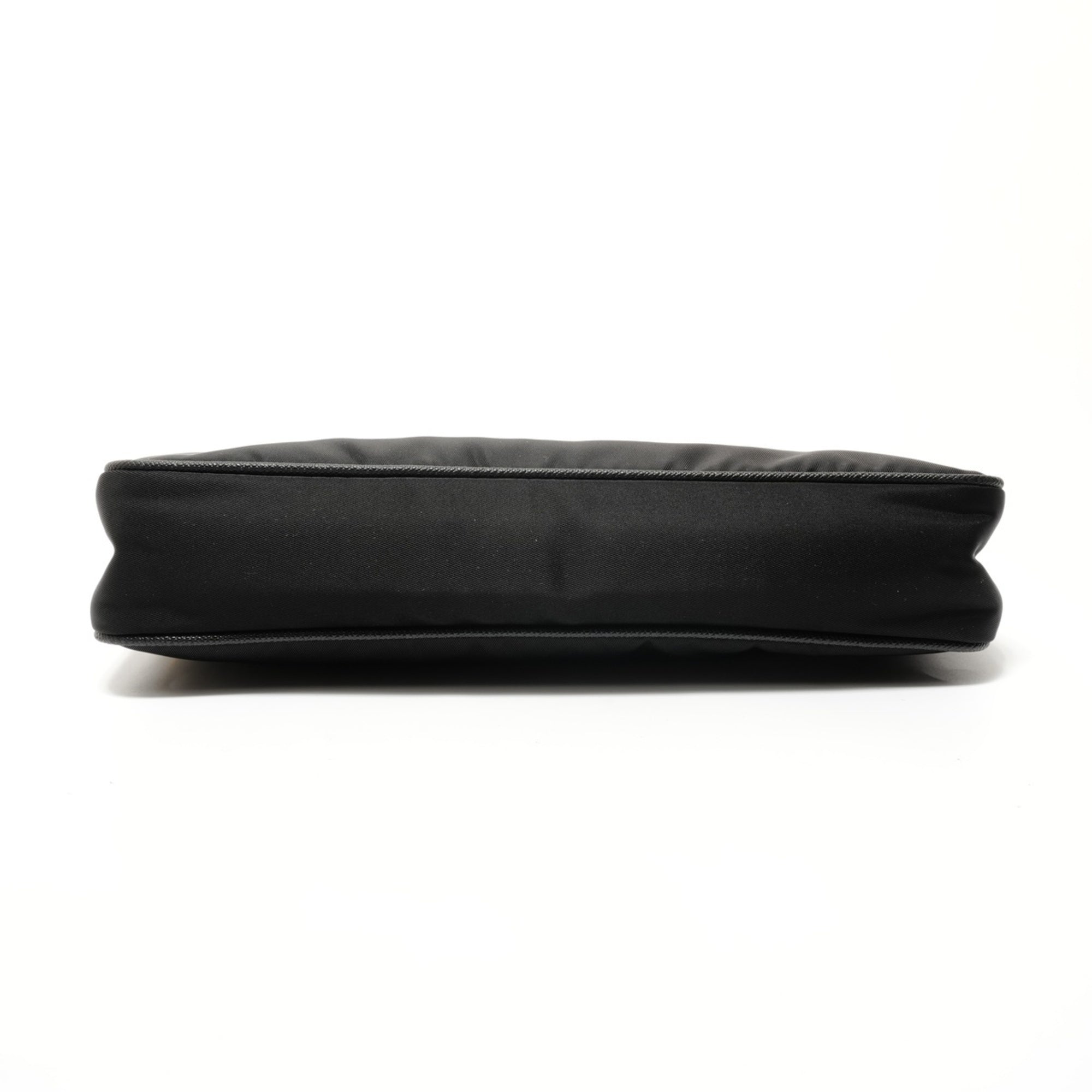 Prada Black Nylon Shoulder Bag (Pre-Owned)
