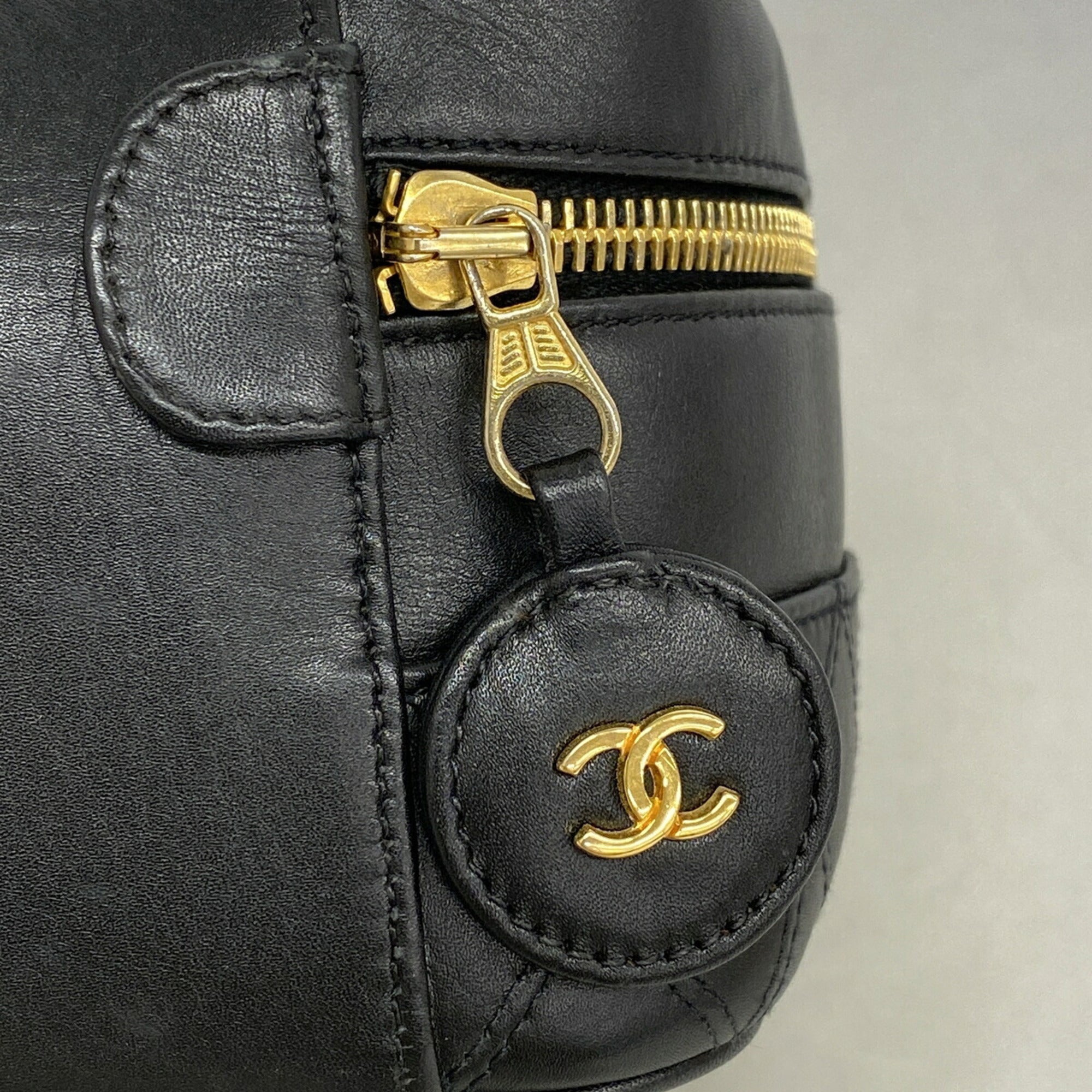 Chanel Black Leather Vanity Bag (Pre-Owned)