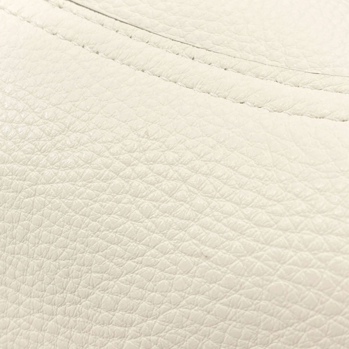 Gucci White Leather Handbag (Pre-Owned)