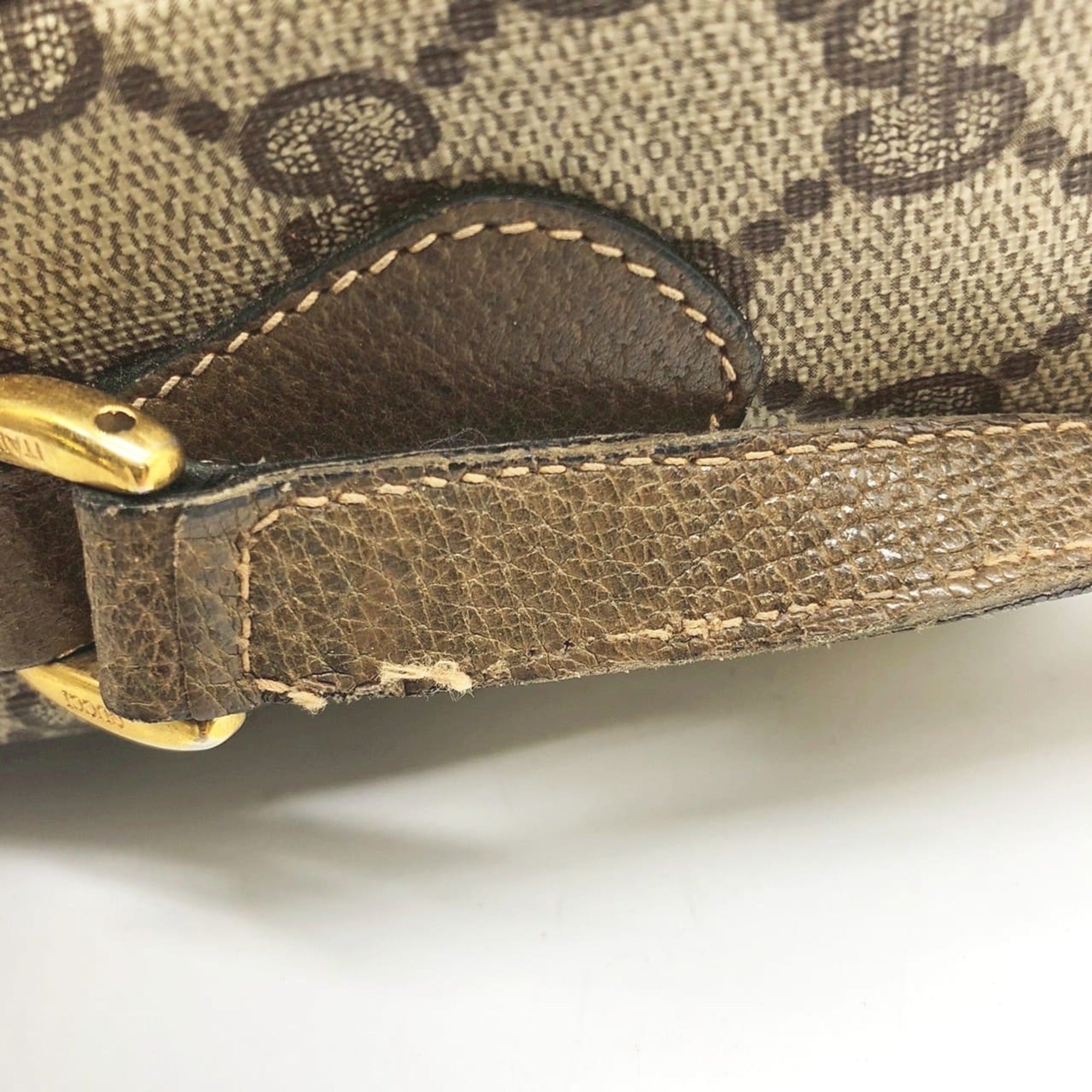 Gucci Brown Gg Supreme Shoulder Bag (Pre-Owned)