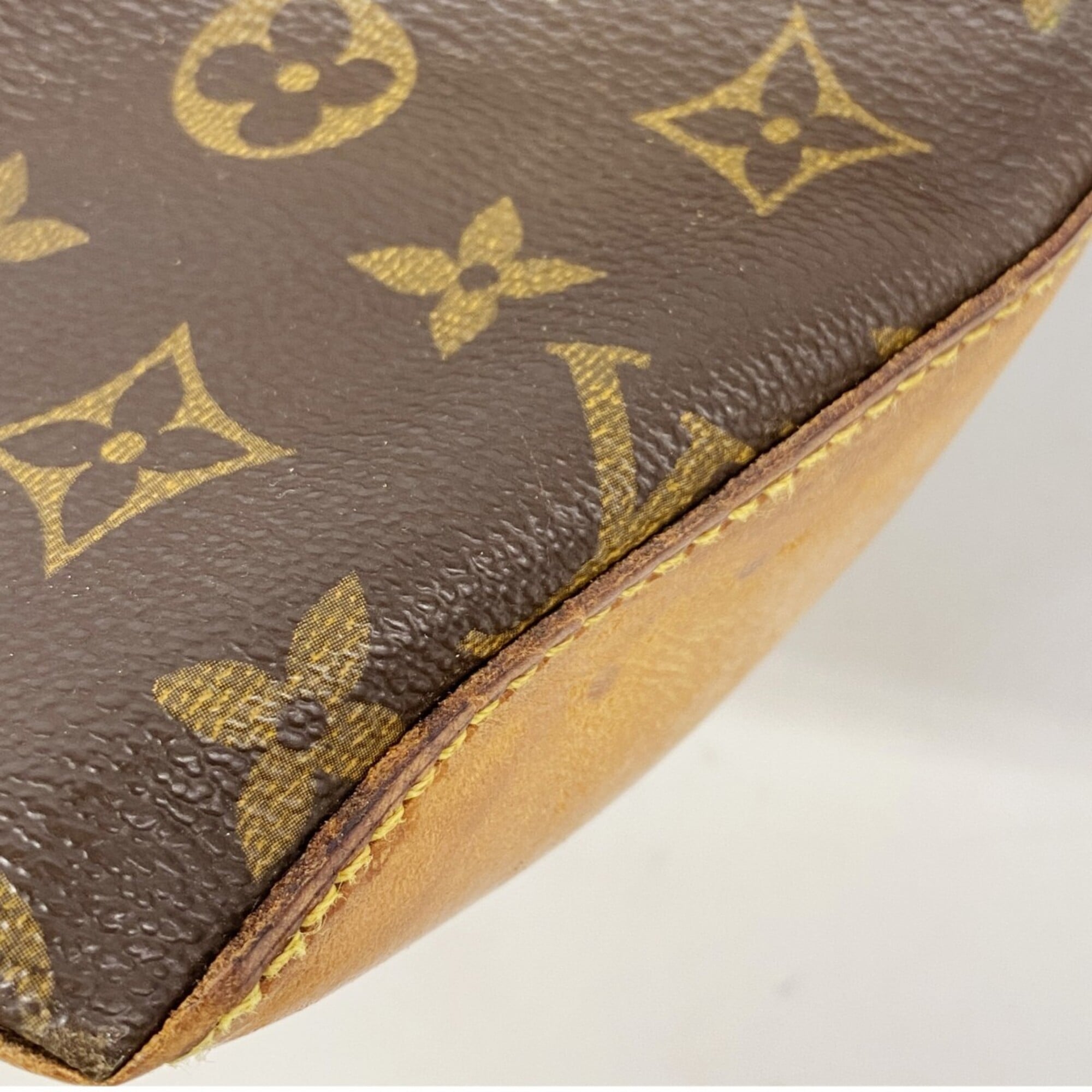 Louis Vuitton Brown Tote Bag (Pre-Owned)