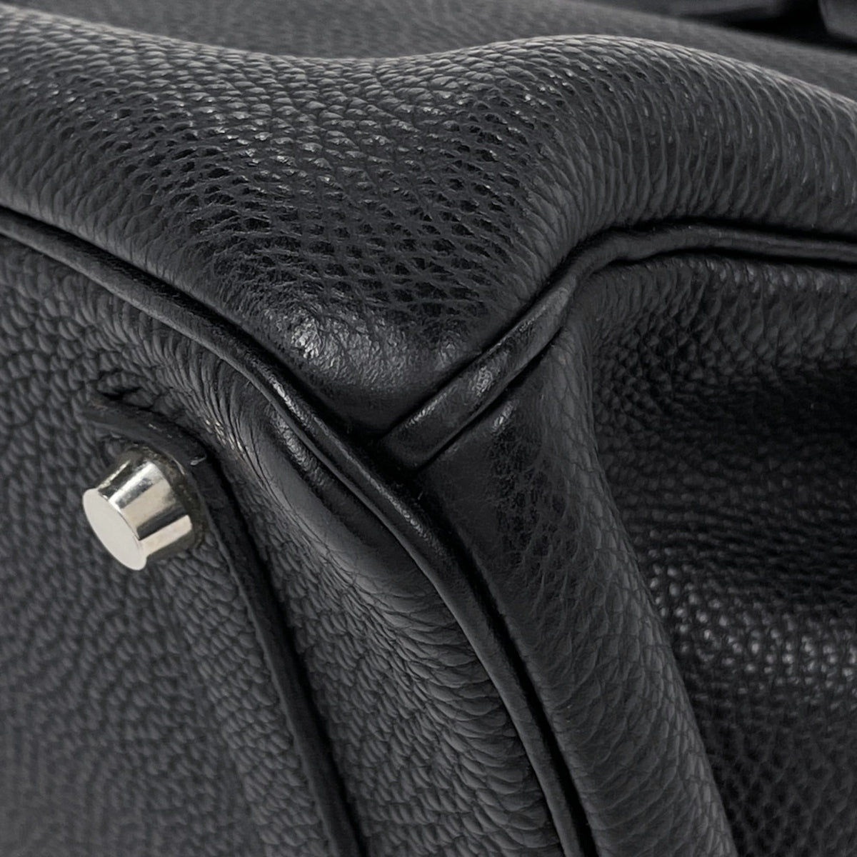 Hermes Black Togo Leather Handbag (Pre-Owned)