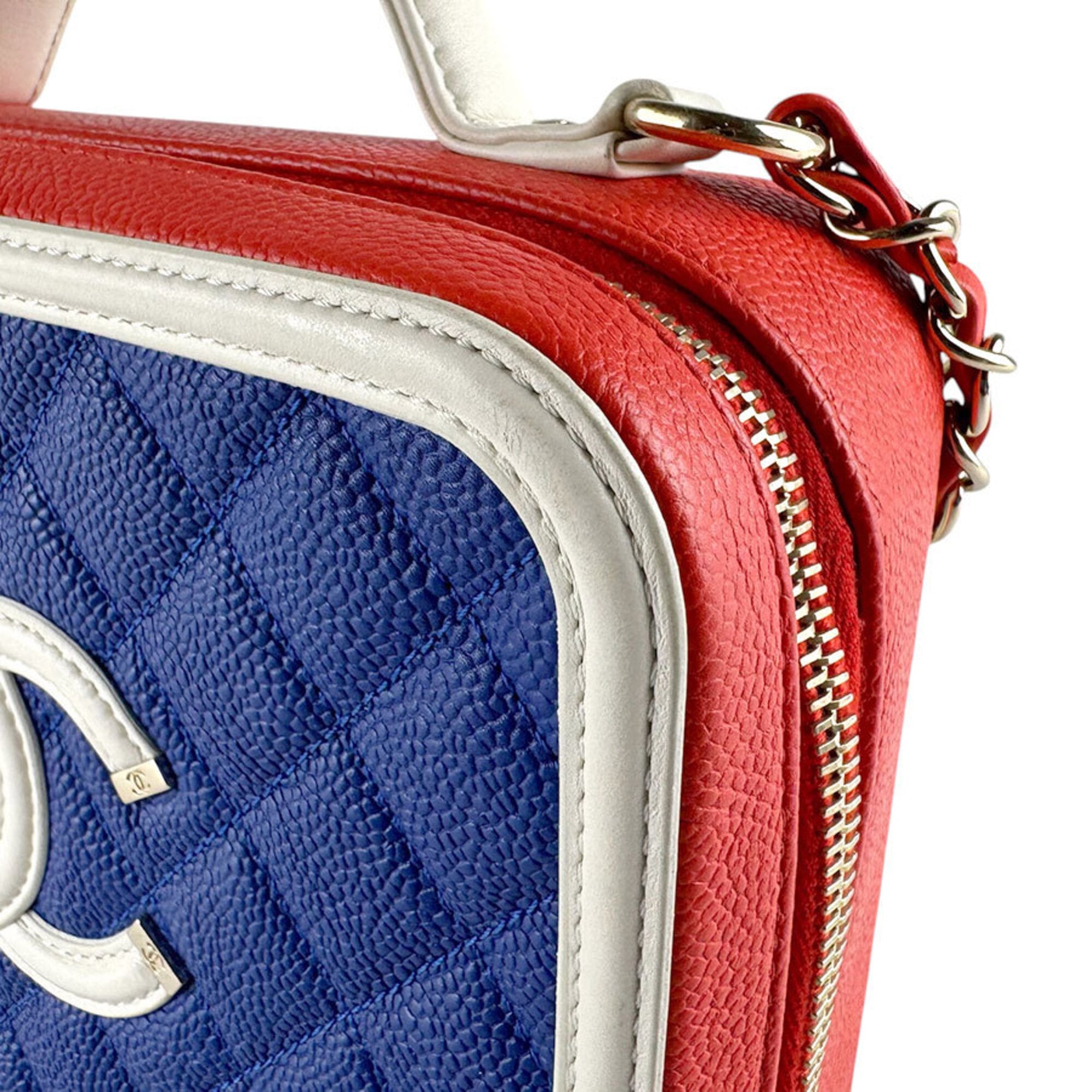 Chanel Blue Red Color White Grained Calfskin Shoulder Bag (Pre-Owned)