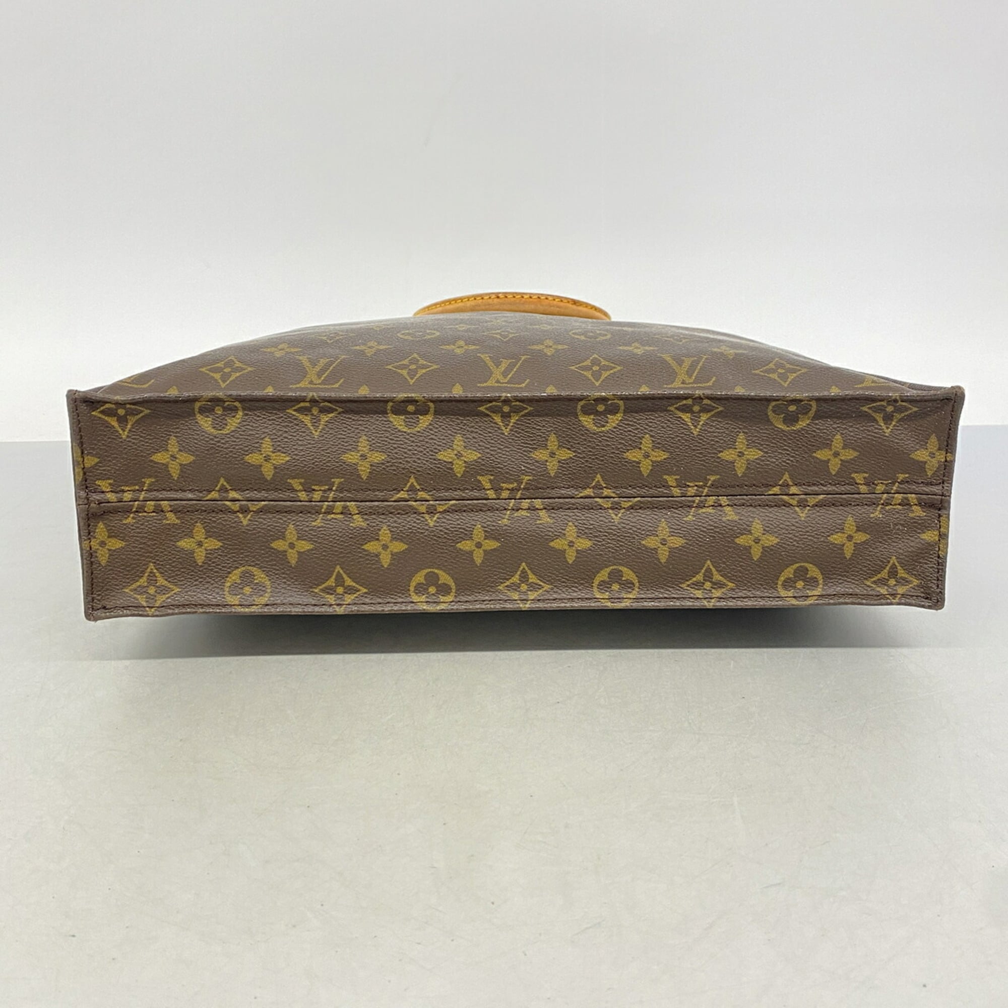 Louis Vuitton Brown Tote Bag (Pre-Owned)