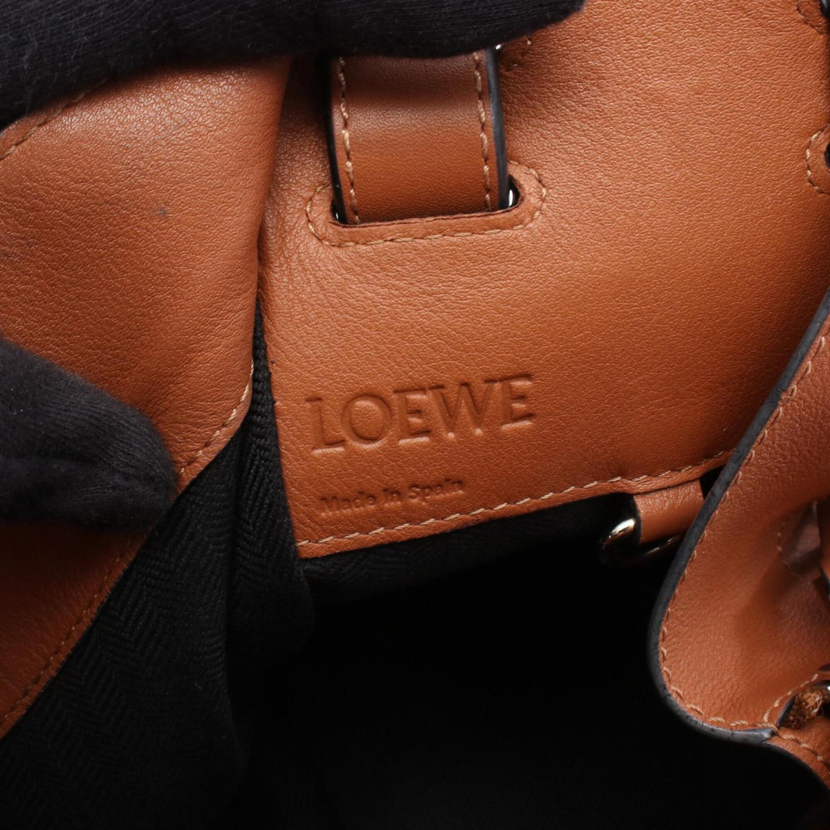 Loewe Brown Leather Handbag (Pre-Owned)