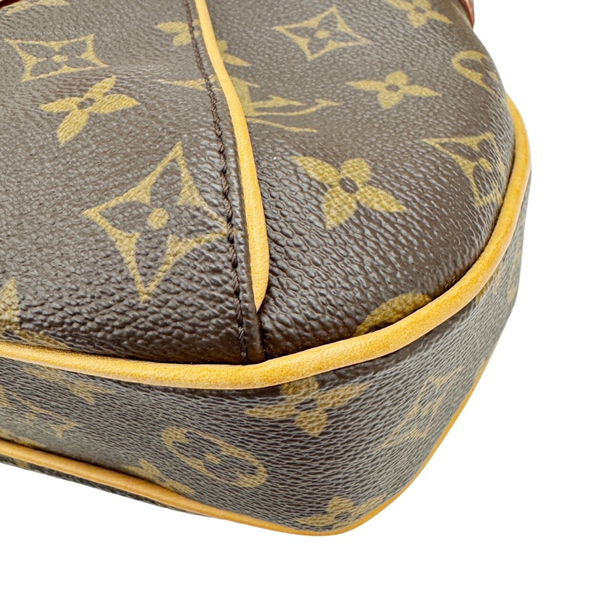 Louis Vuitton Monogram Brown Monogram Shoulder Bag (Pre-Owned)