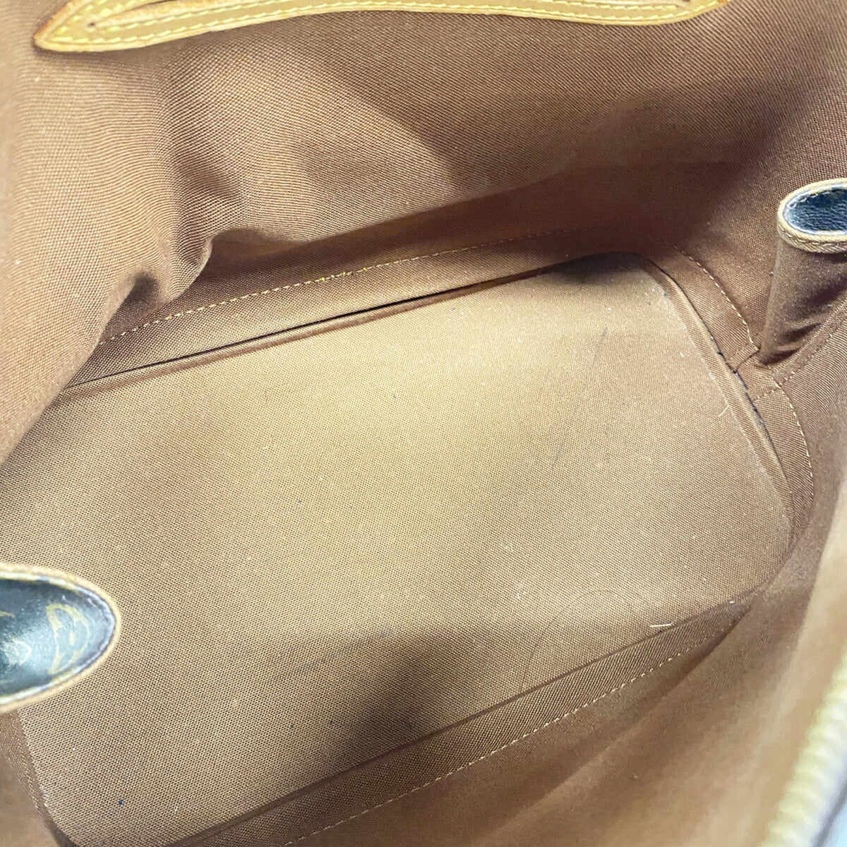 Louis Vuitton Brown Handbag (Pre-Owned)