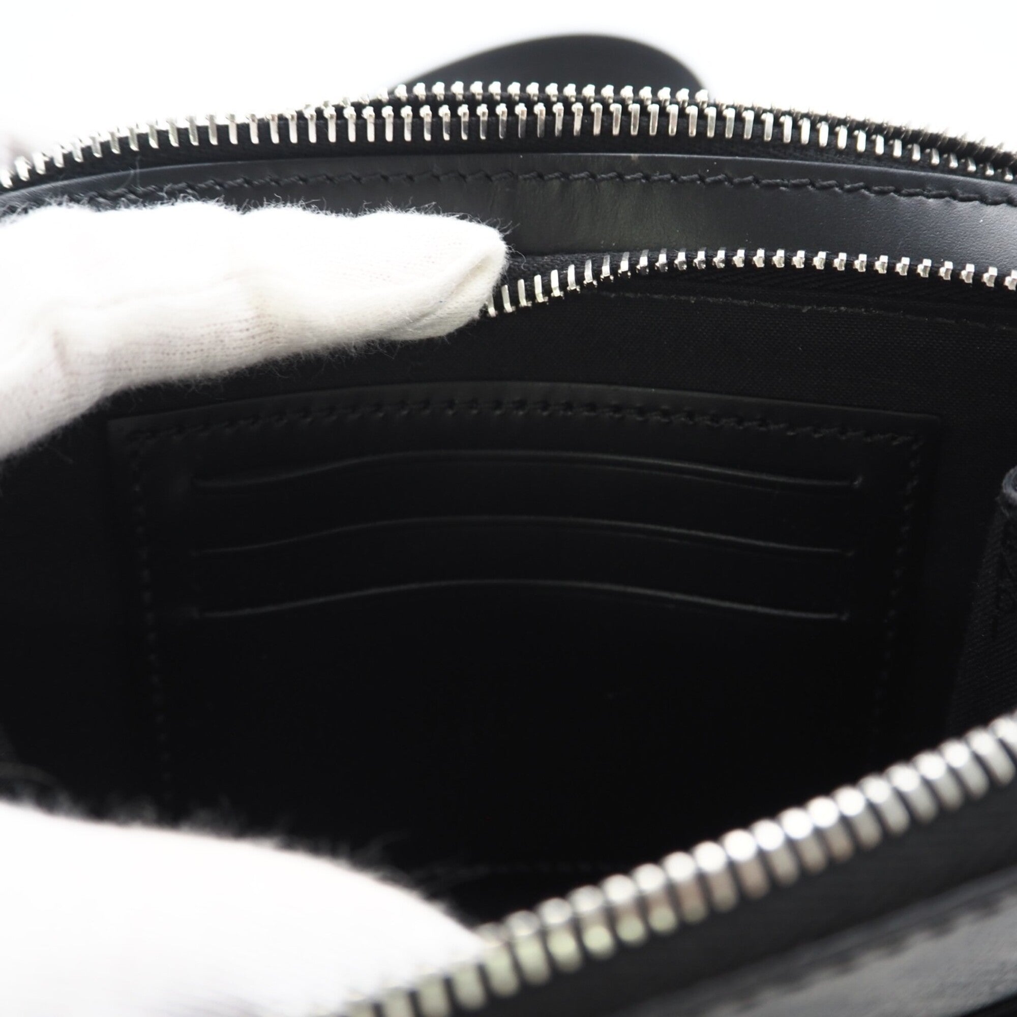 Fendi Black Gray Canvas Leather Pouch Shoulder Bag (Pre-Owned)