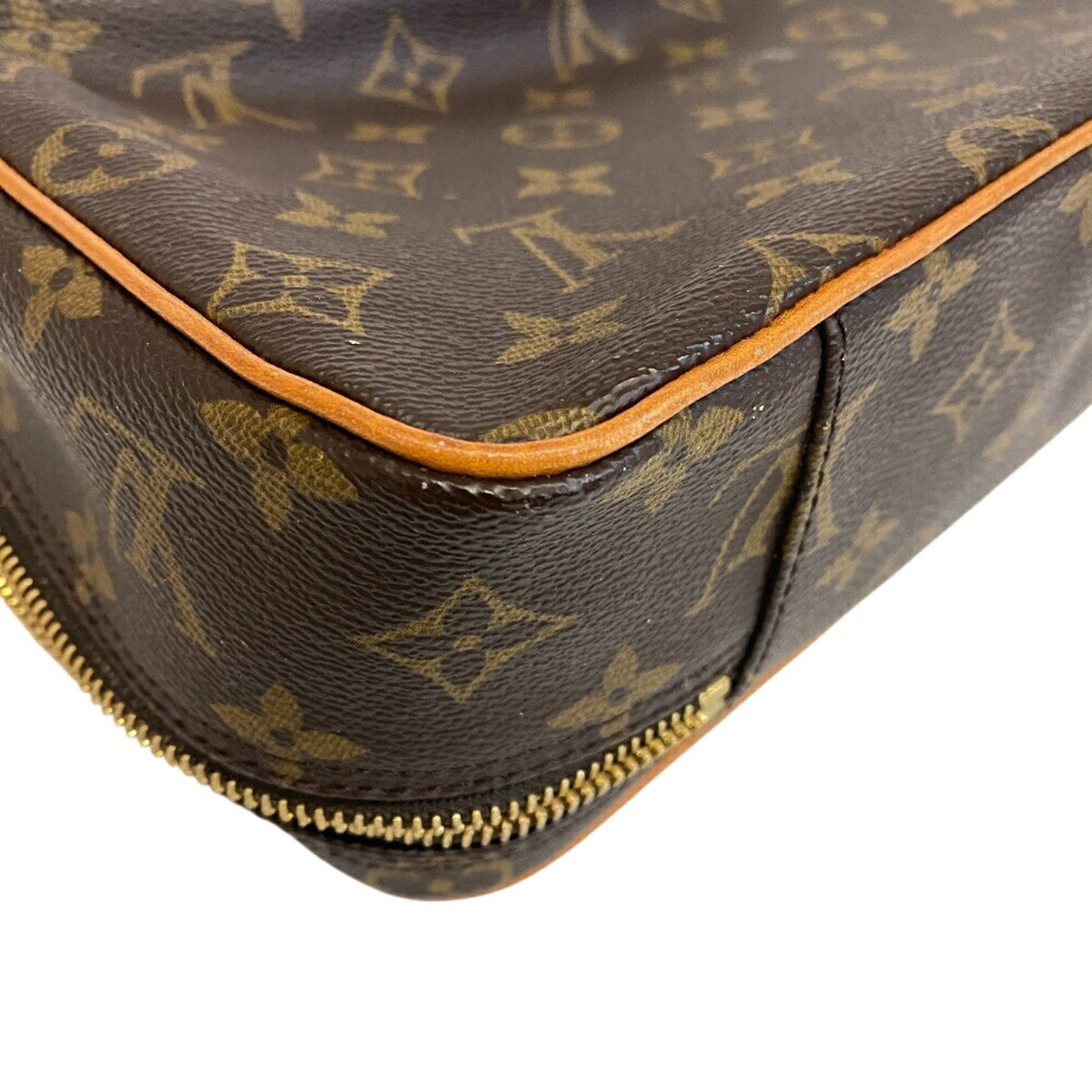 Louis Vuitton Brown Monogram Monogram Leather Pouch Wash Bag (Pre-Owned)