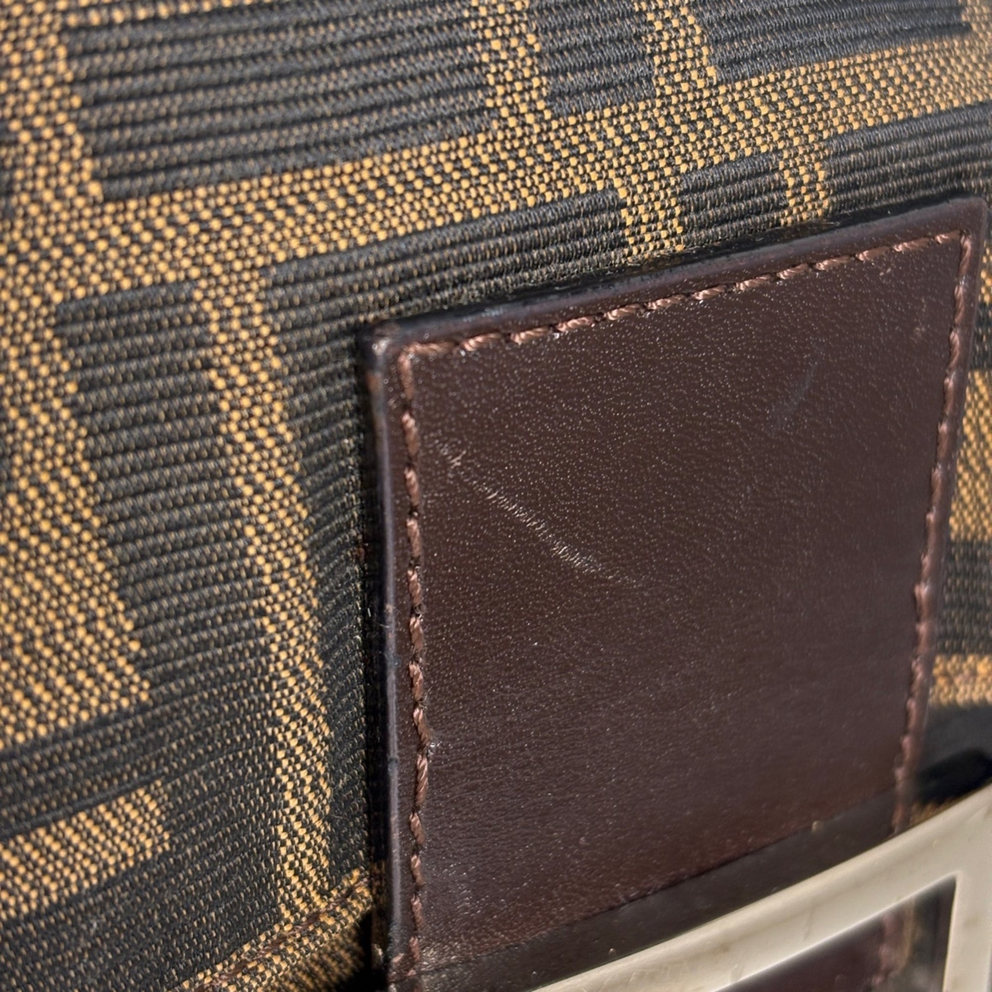 Fendi Brown Canvas Leather Shoulder Bag (Pre-Owned)