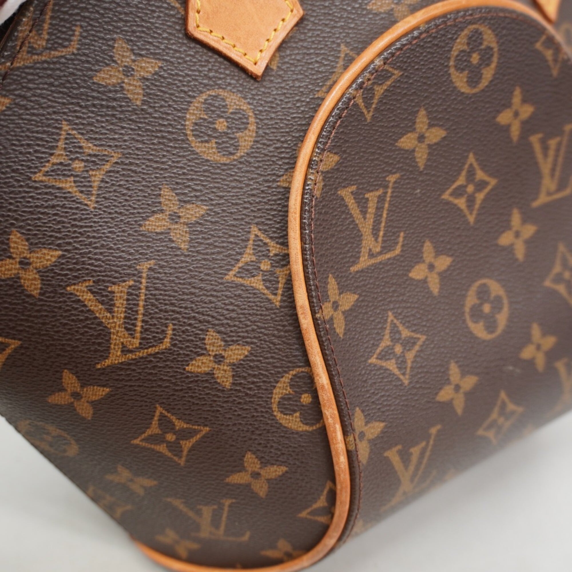 Louis Vuitton Brown Handbag (Pre-Owned)