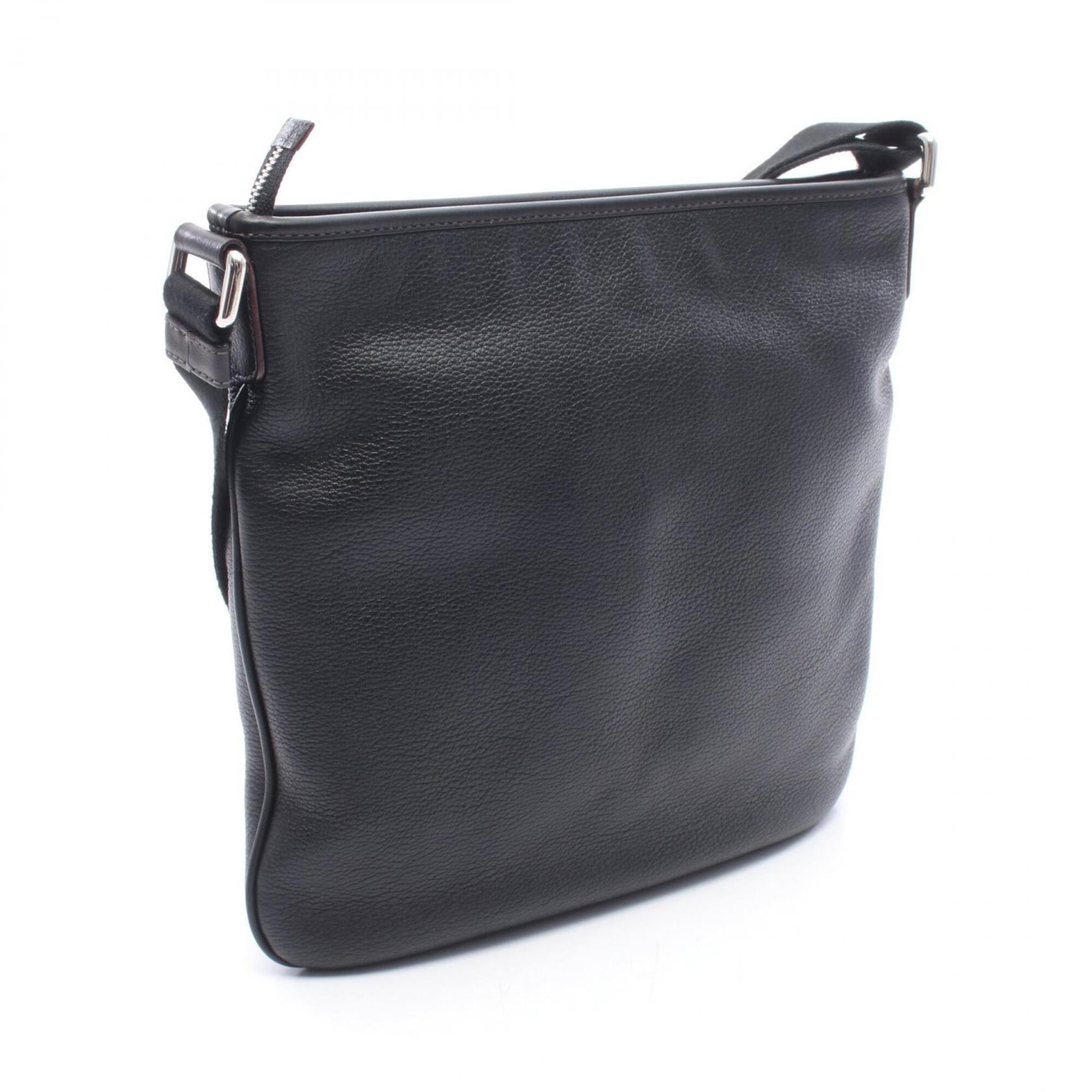 Loewe Black Leather Handbag Shoulder Bag (Pre-Owned)
