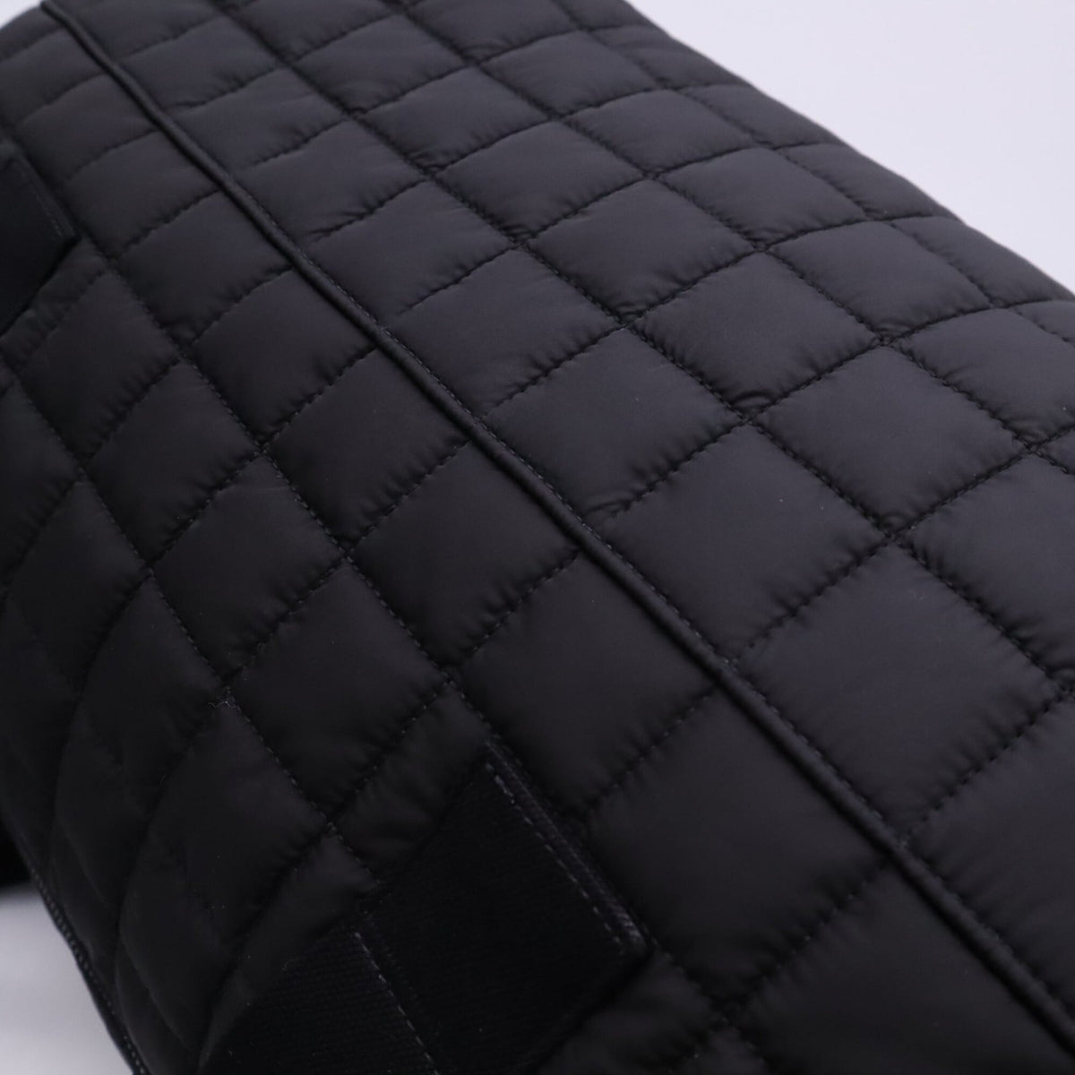 Yves Saint Laurent Black Nylon Boston Bag Handbag (Pre-Owned)