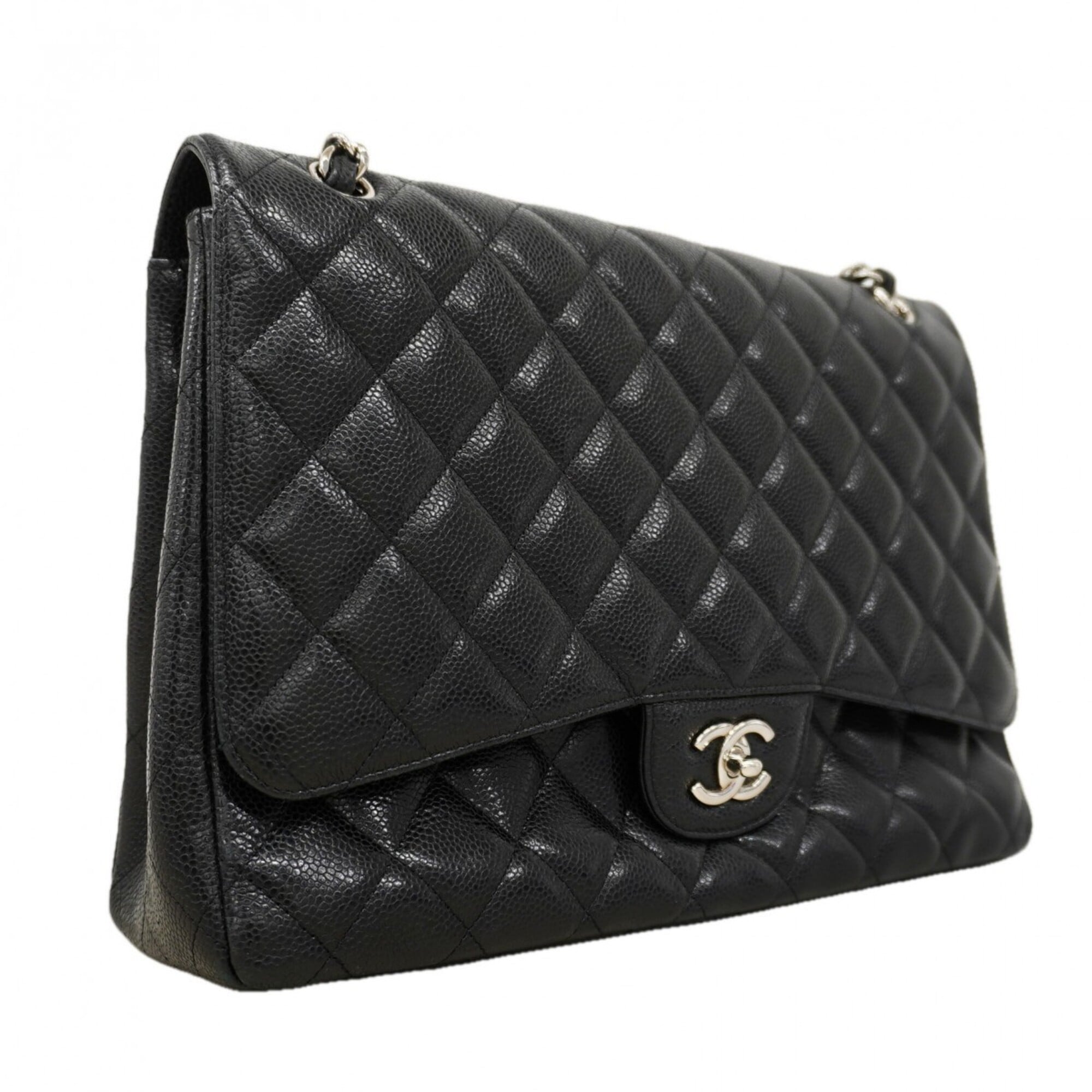 Chanel Black Grained Calfskin Shoulder Bag (Pre-Owned)