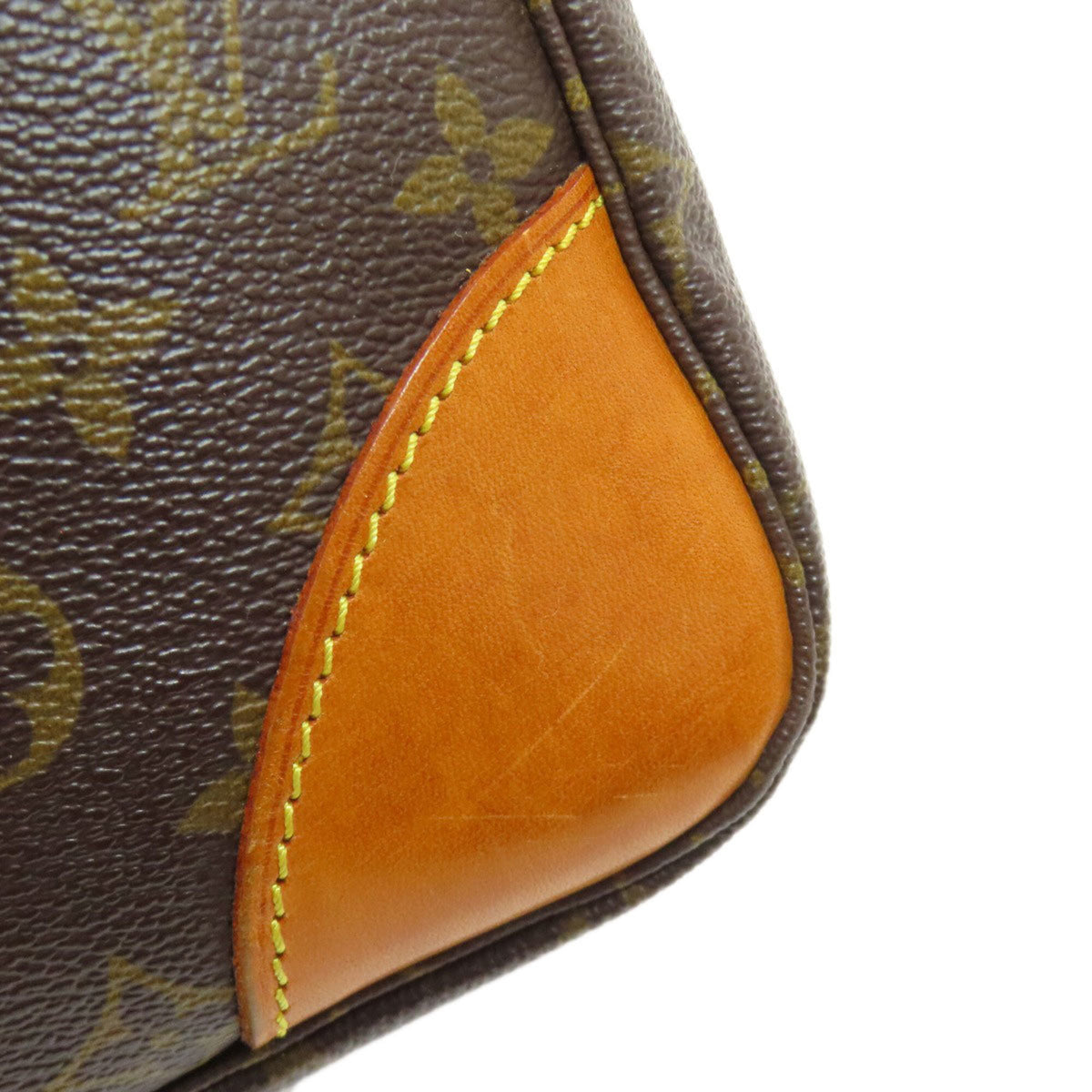 Louis Vuitton Monogram Monogram Monogram Canvas Shoulder Bag (Pre-Owned)