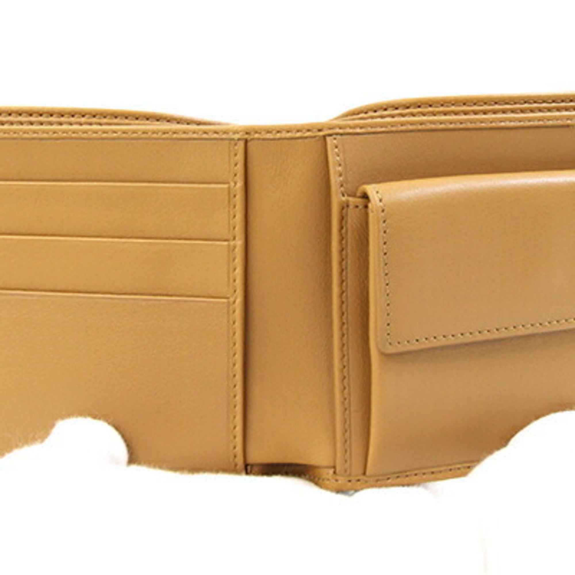 Gucci Light Brown Leather Wallet (Bi-Fold) (Pre-Owned)