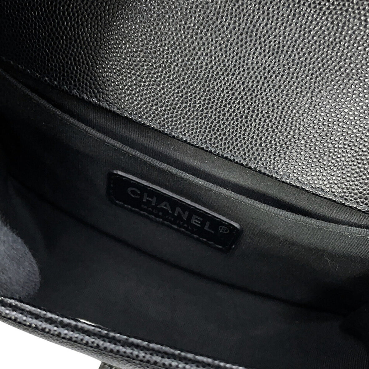 Chanel Black Grained Calfskin Shoulder Bag (Pre-Owned)