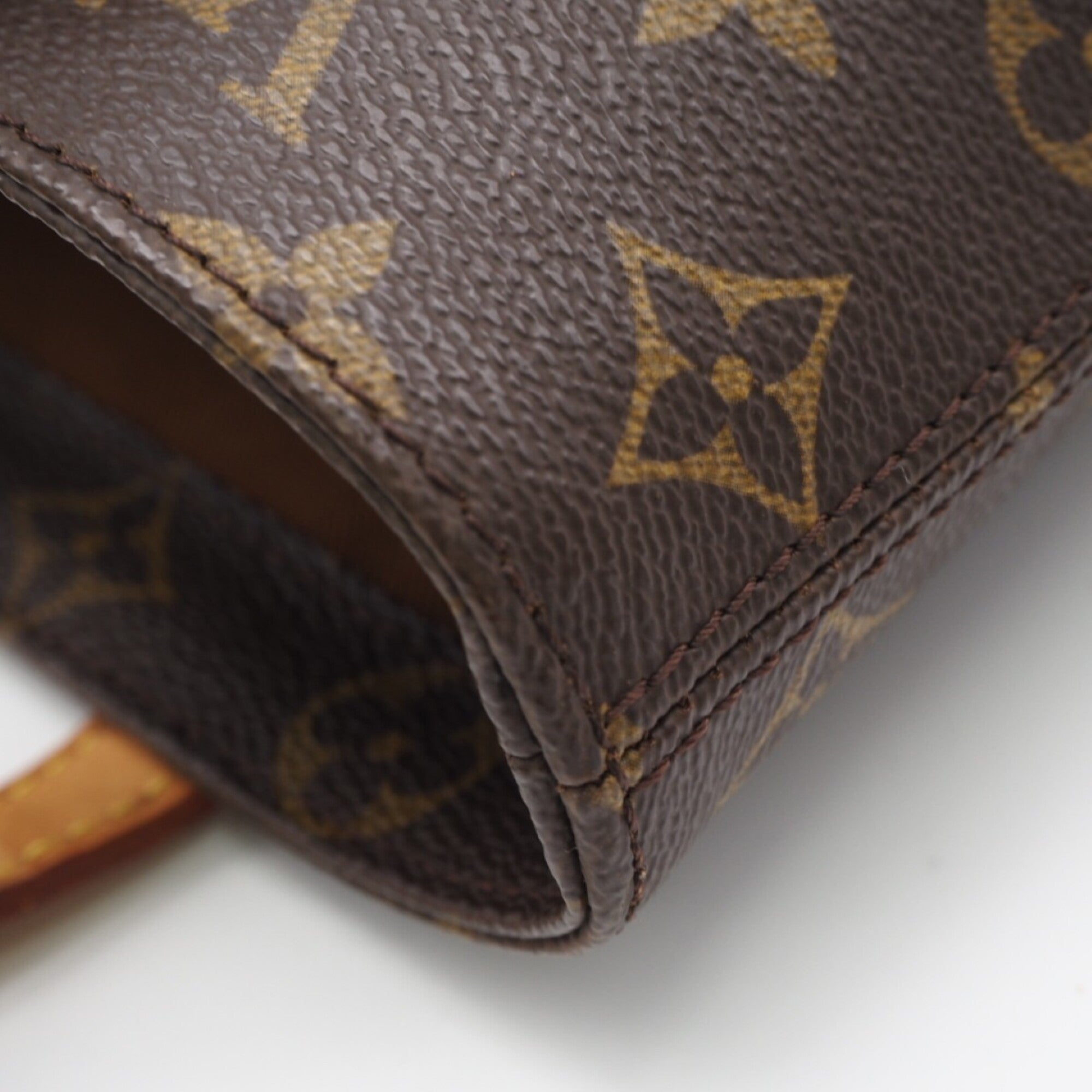 Louis Vuitton Monogram Brown Coated Canvas Leather Handbag (Pre-Owned)