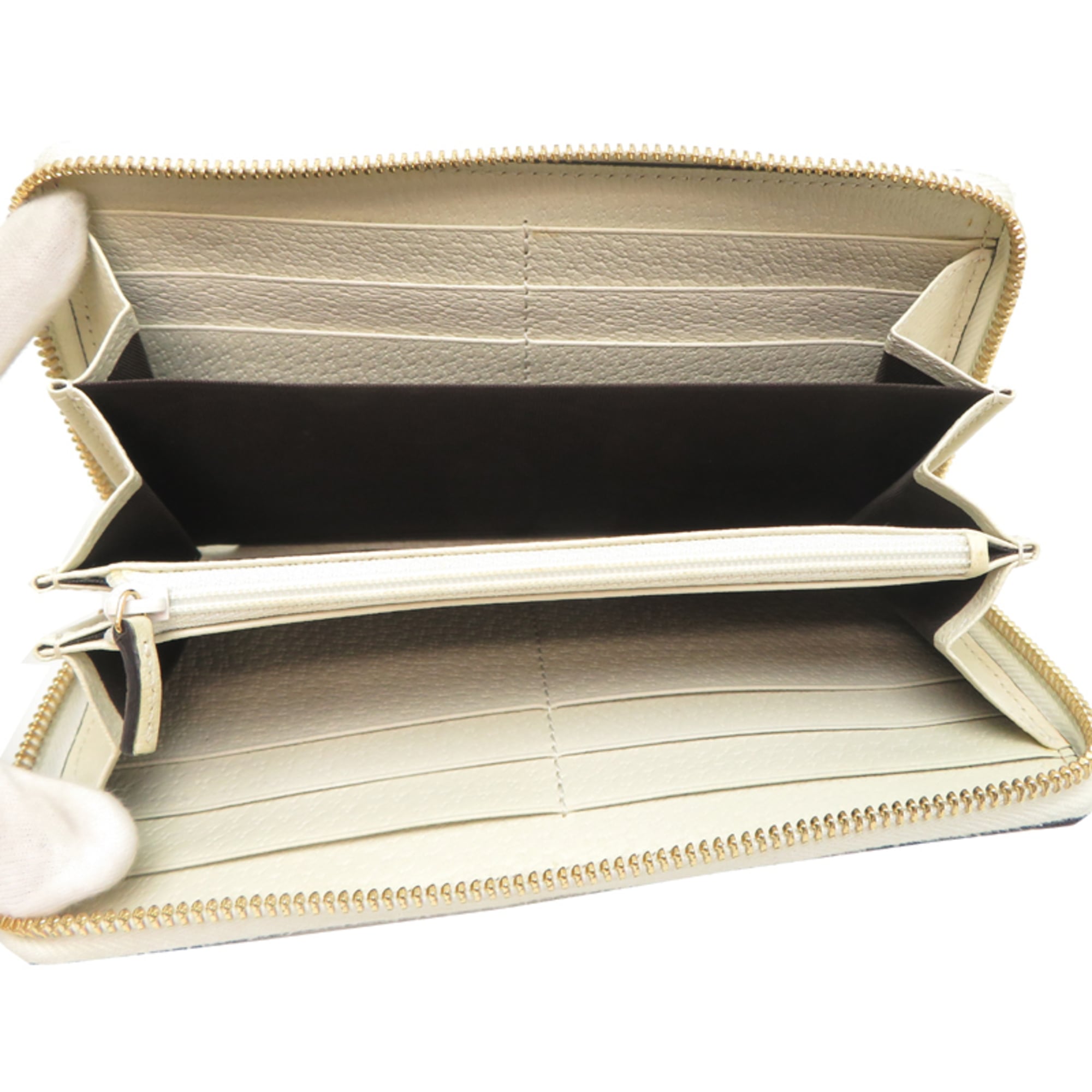 Gucci Beige Long Wallet (Bi-Fold) (Pre-Owned)