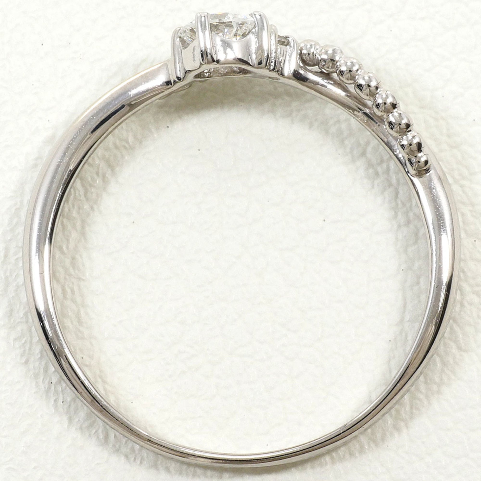 Unbranded White Gold White Gold (18K) Band Ring (Pre-Owned)