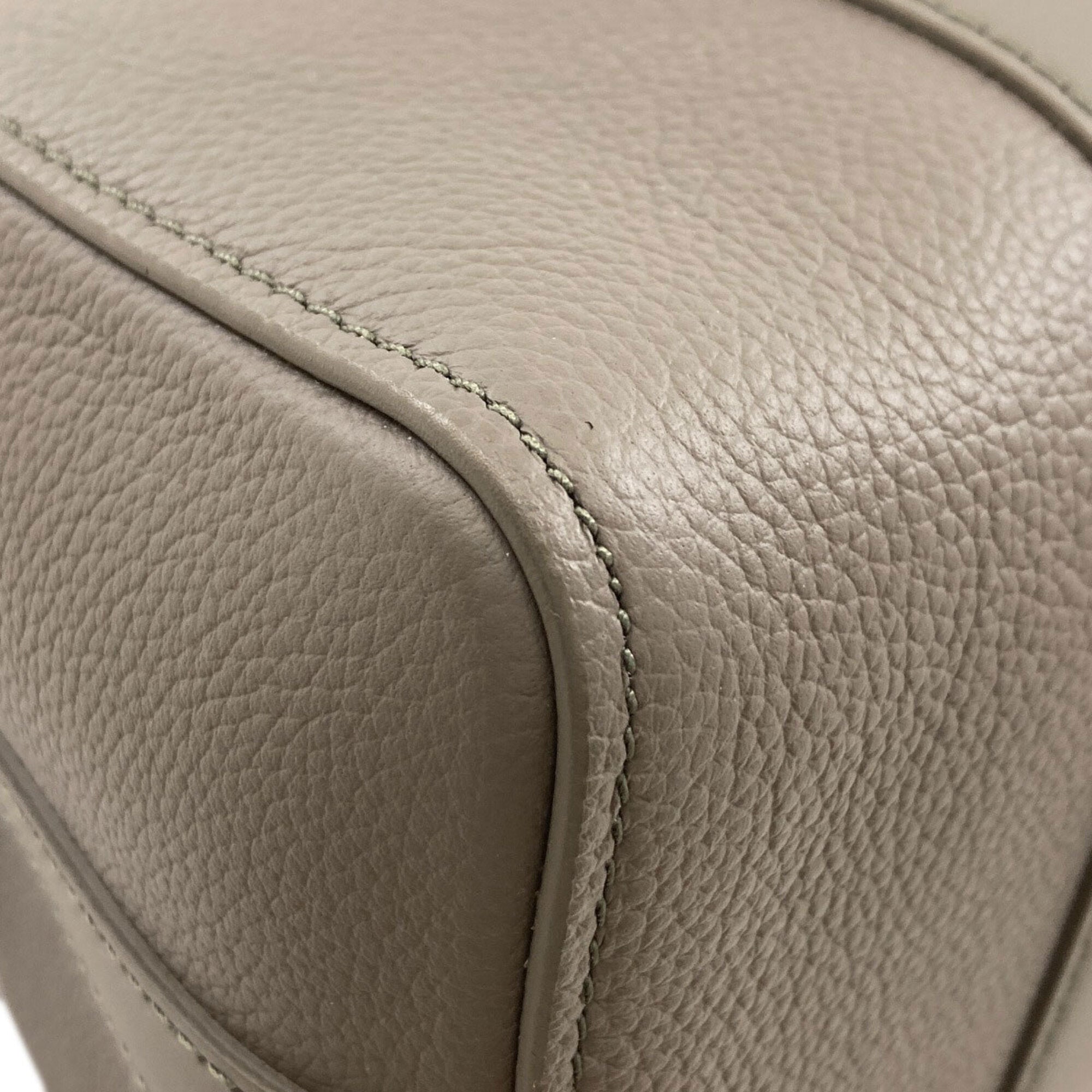 Louis Vuitton Khaki Leather Shoulder Bag (Pre-Owned)