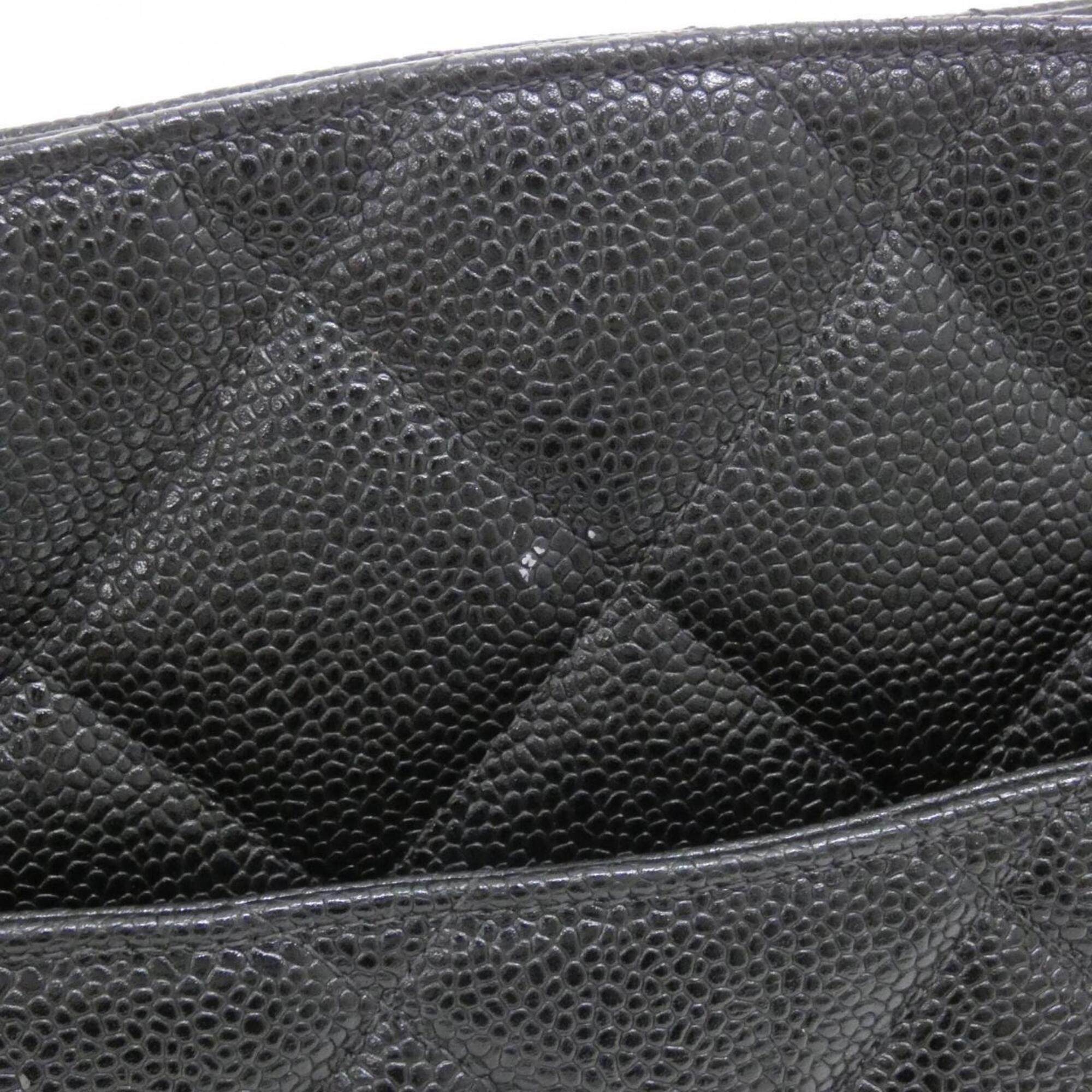 Chanel Black Grained Calfskin Shoulder Bag (Pre-Owned)