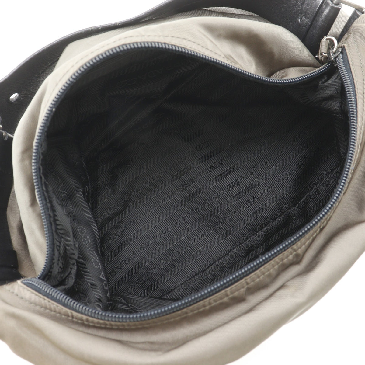 Prada Brown Nylon Shoulder Bag (Pre-Owned)