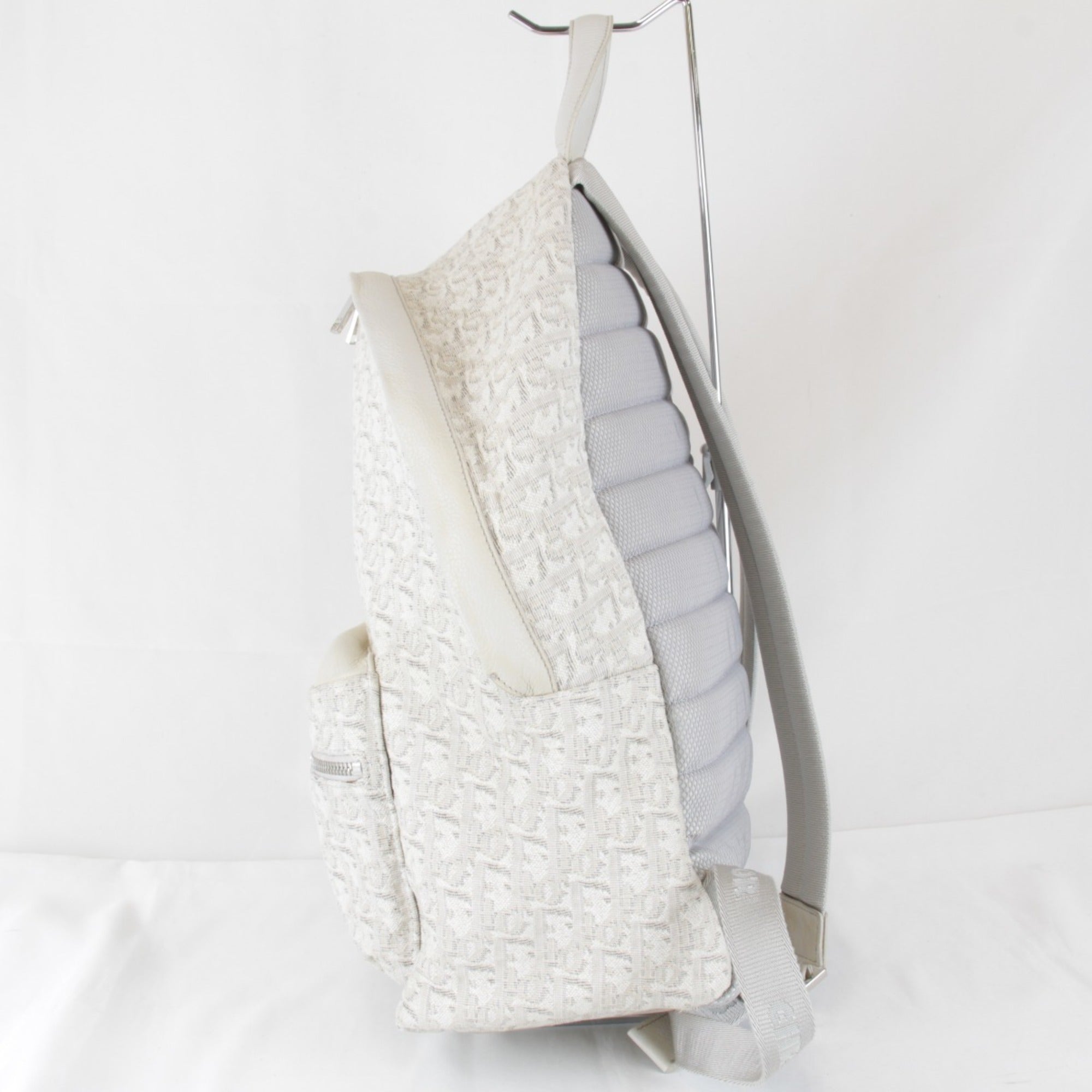 Christian Dior White Canvas Leather Backpack (Pre-Owned)