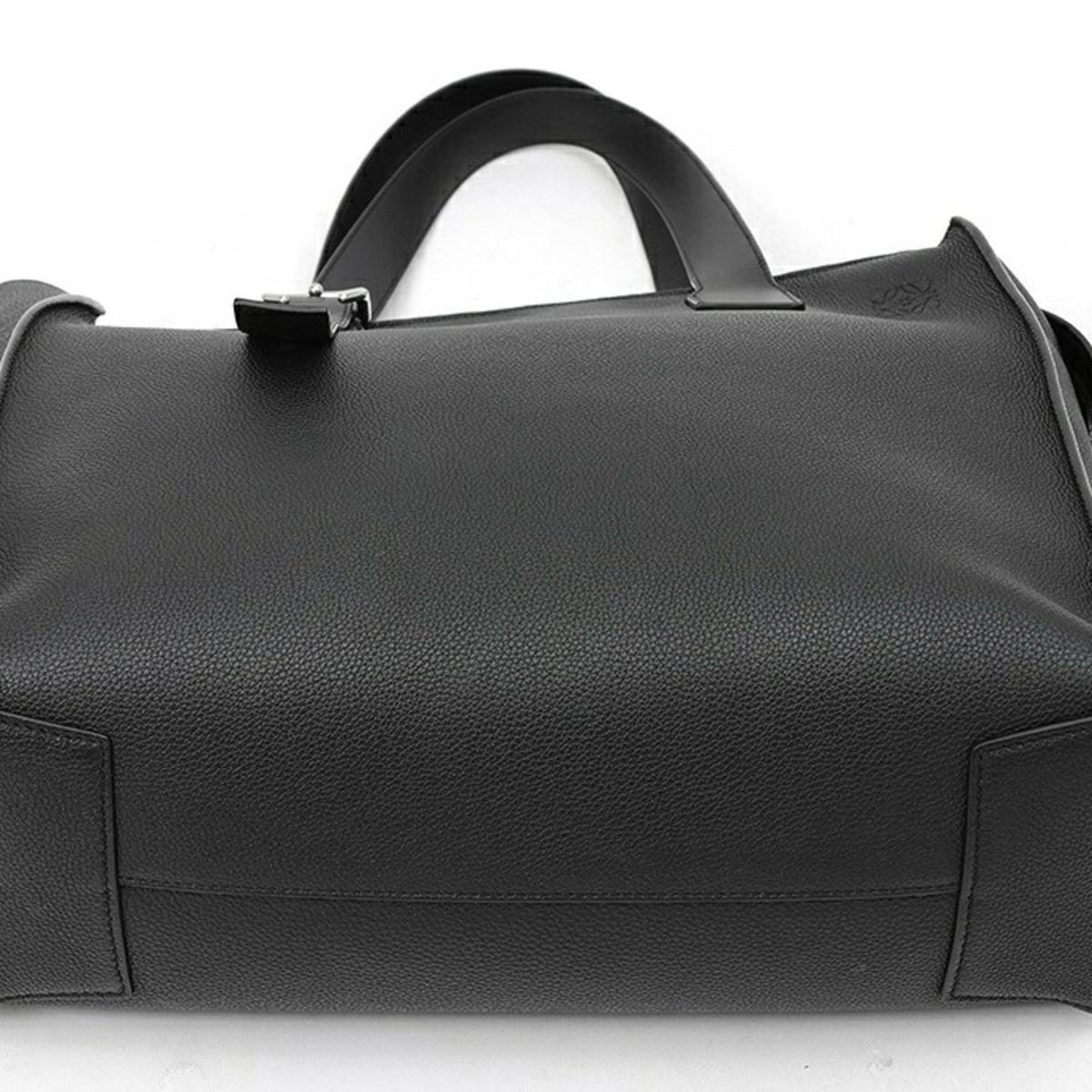 Loewe Black Leather Tote Bag (Pre-Owned)