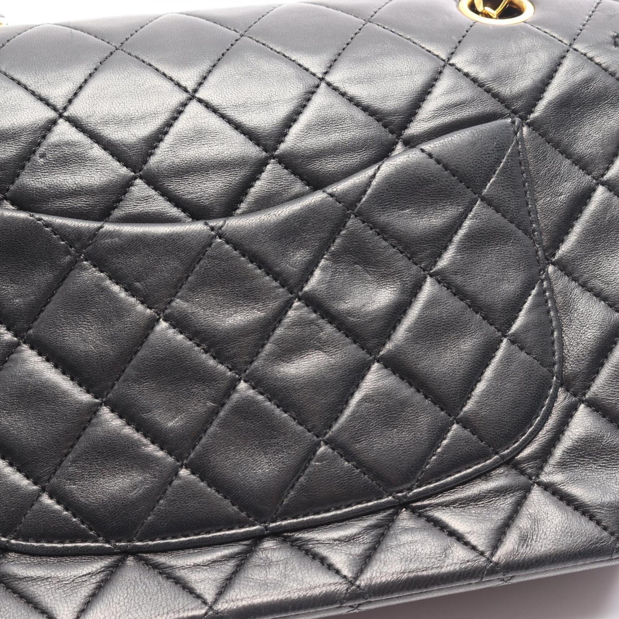 Chanel Black Leather Handbag Shoulder Bag (Pre-Owned)