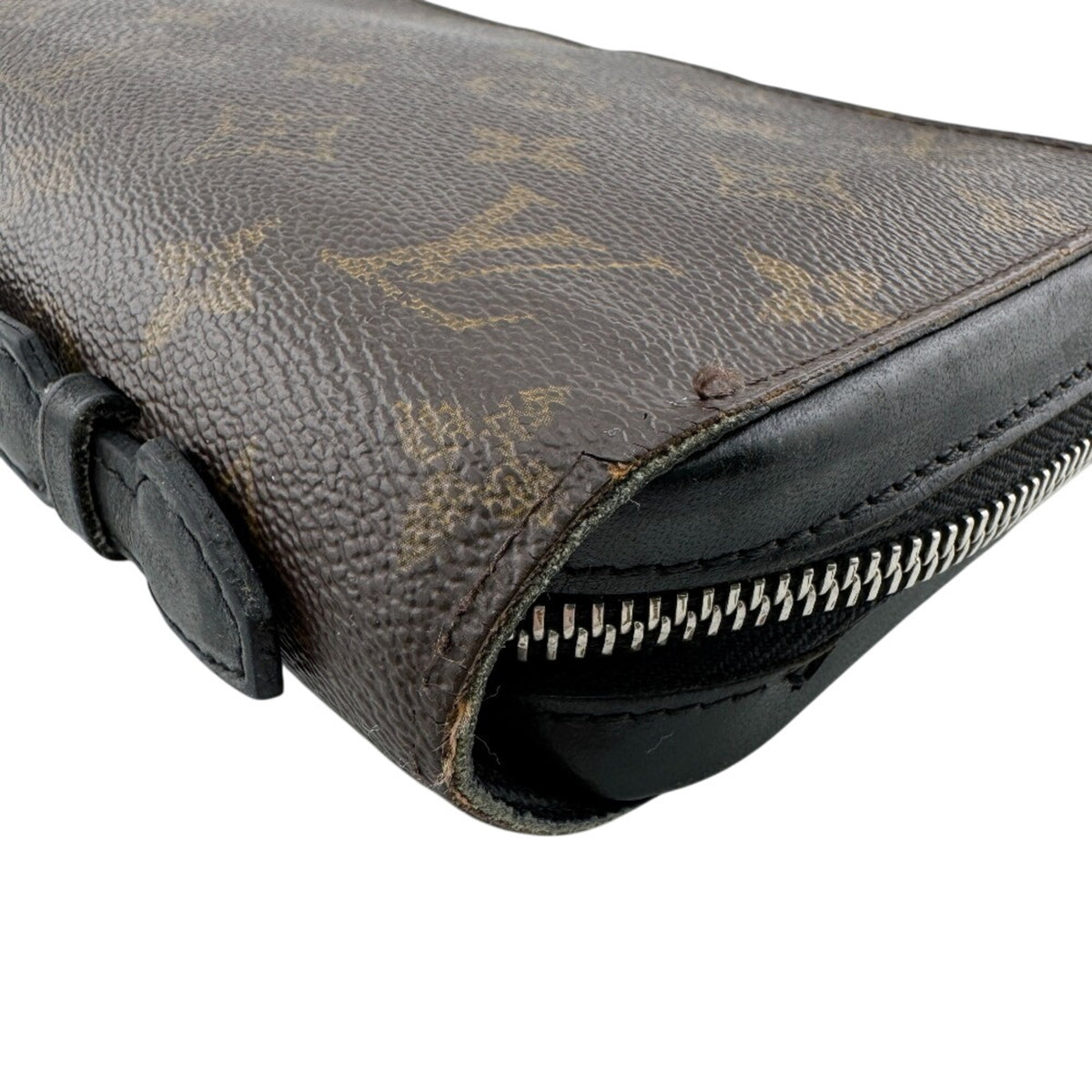 Louis Vuitton Brown Leather Clutch Bag (Pre-Owned)