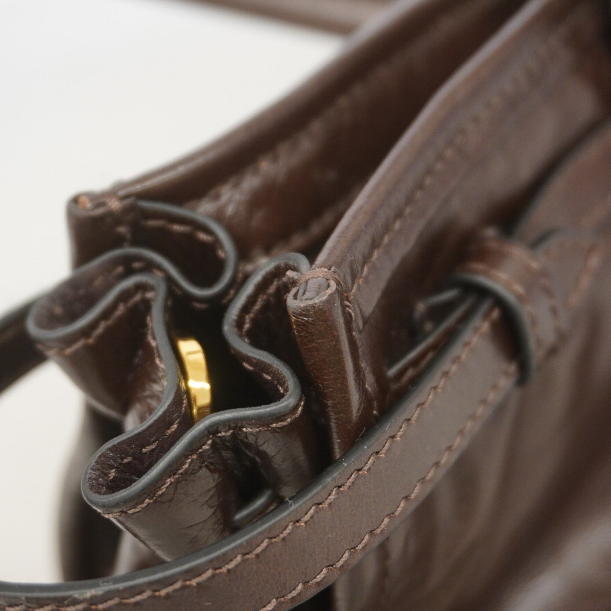 Prada Brown Leather Handbag (Pre-Owned)