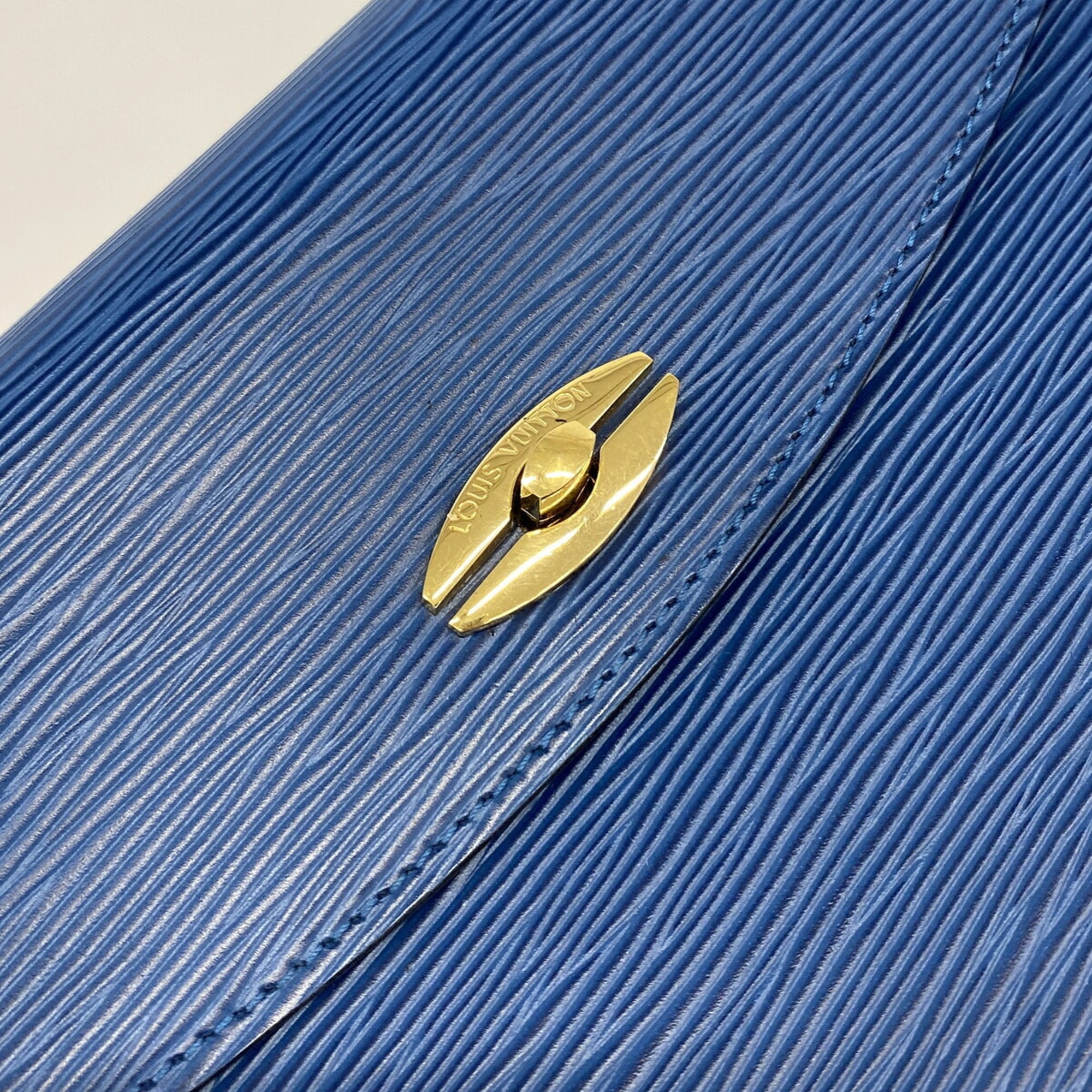 Louis Vuitton Toledo Blue Handbag (Pre-Owned)