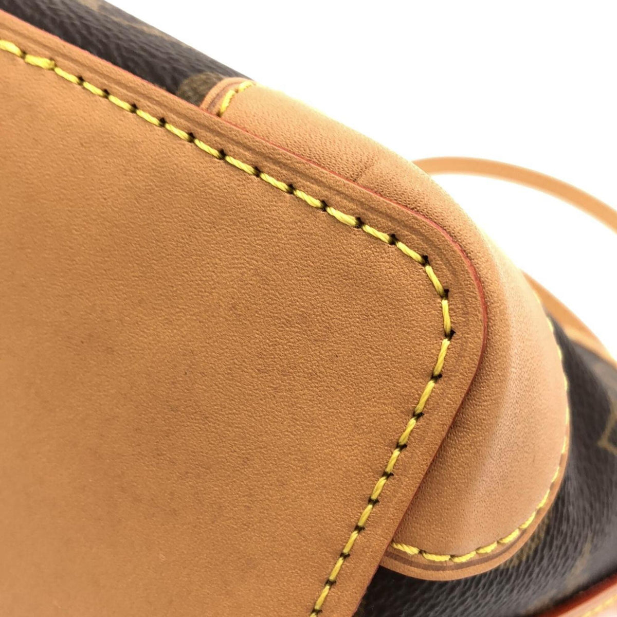Louis Vuitton Marron Monogram Coated Canvas Shoulder Bag (Pre-Owned)