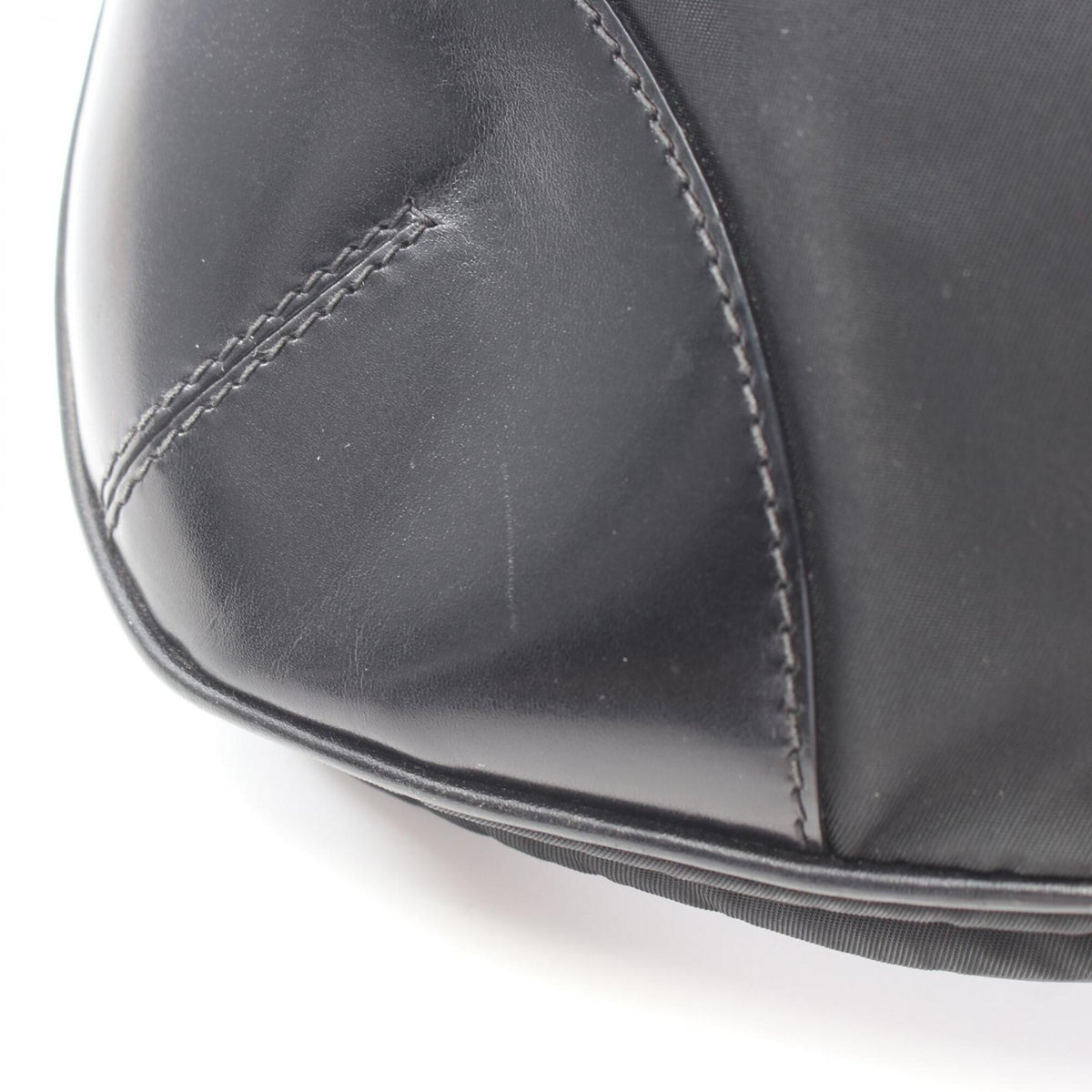 Prada Black Nylon Leather Shoulder Bag (Pre-Owned)