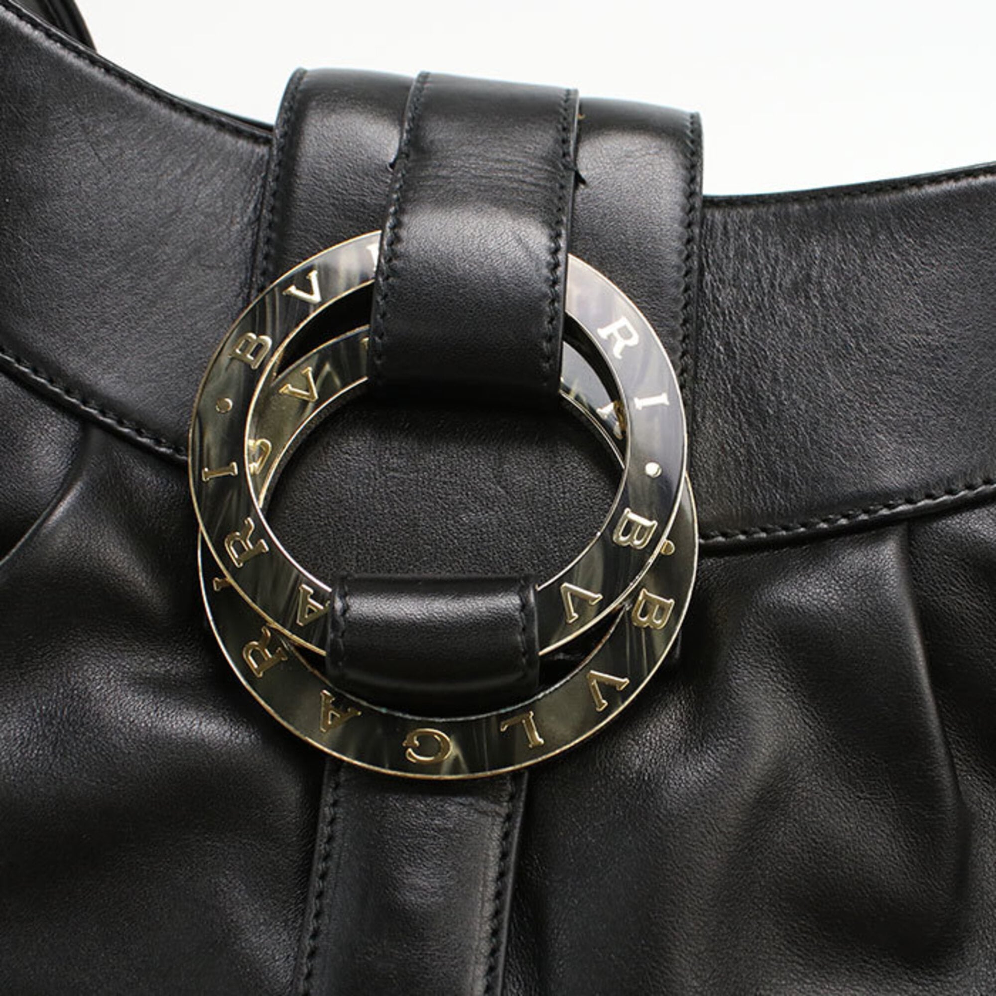 Bvlgari Black Leather Shoulder Bag (Pre-Owned)