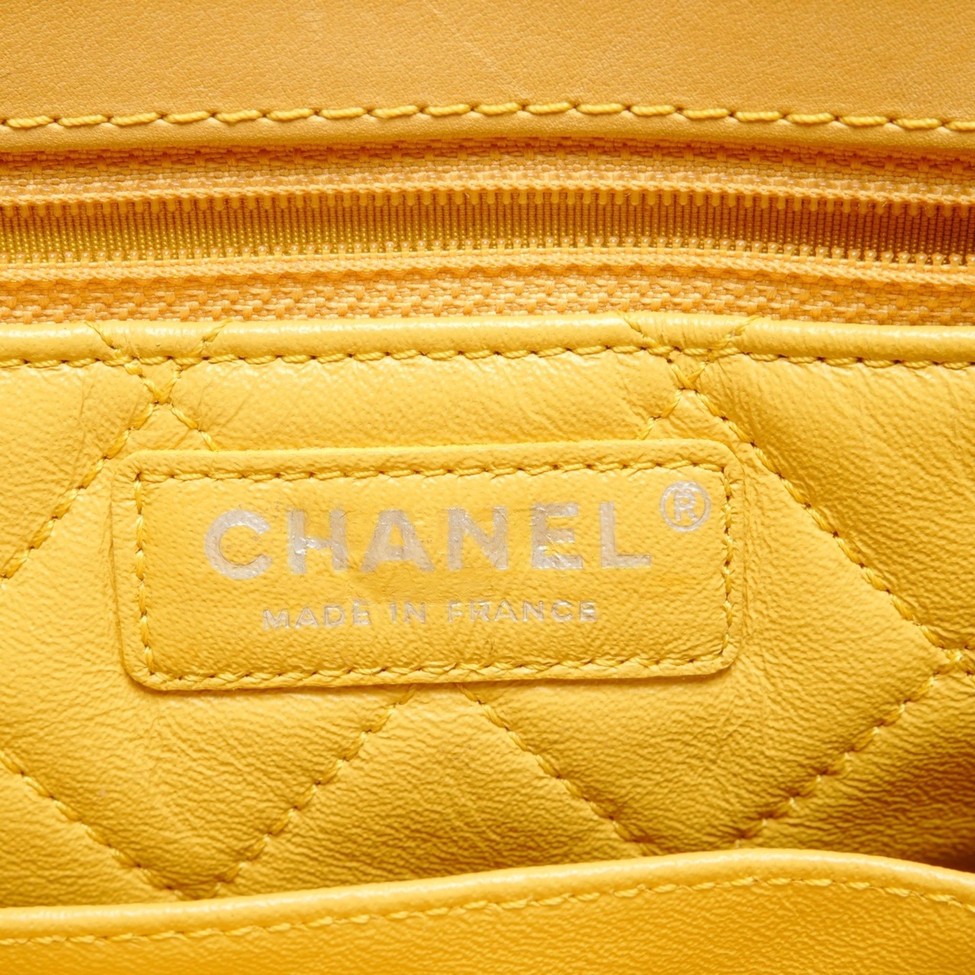 Chanel Yellow Handbag (Pre-Owned)