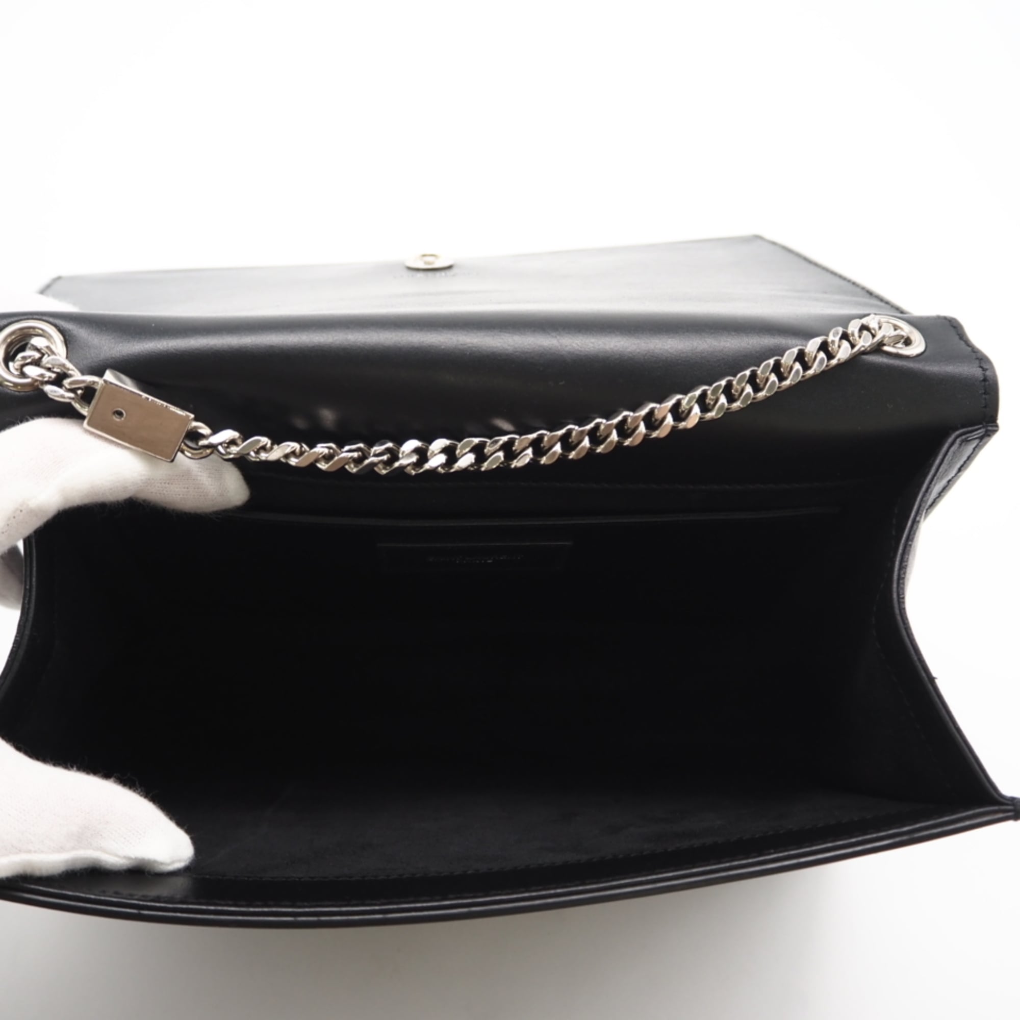 Saint Laurent Black Leather Shoulder Bag (Pre-Owned)