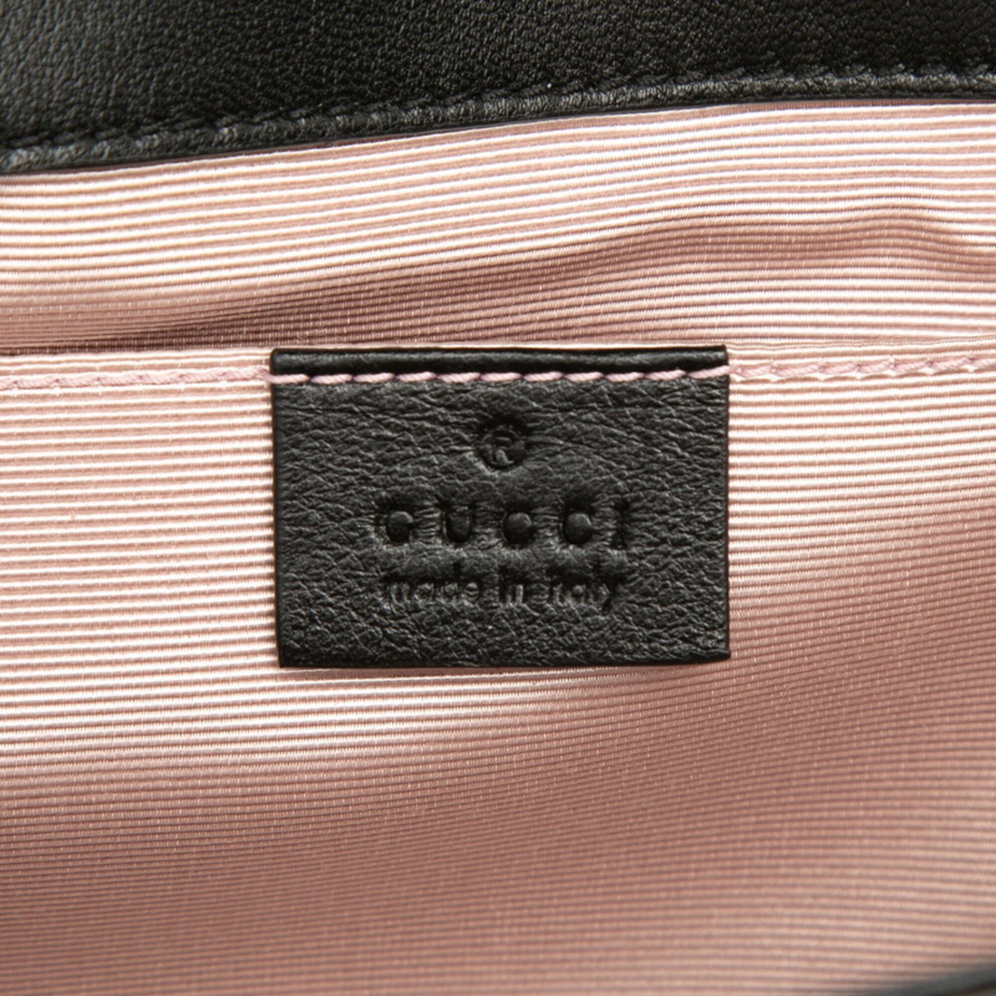Gucci Black Leather Shoulder Bag (Pre-Owned)
