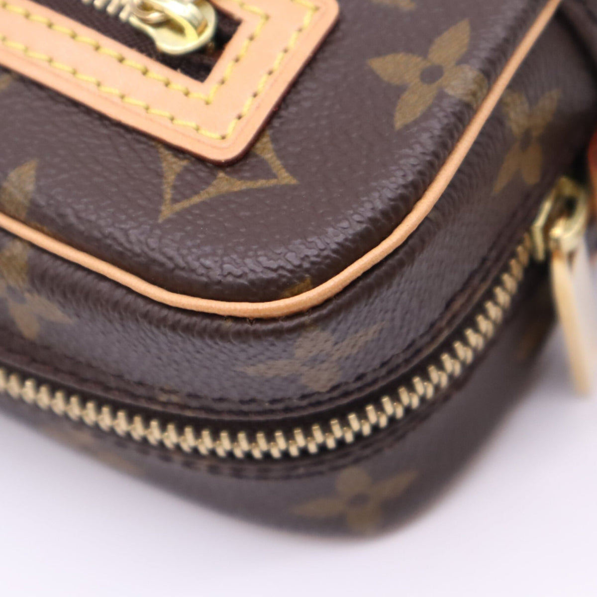 Louis Vuitton Beige Brown Coated Canvas Leather Pochette Shoulder Bag (Pre-Owned)
