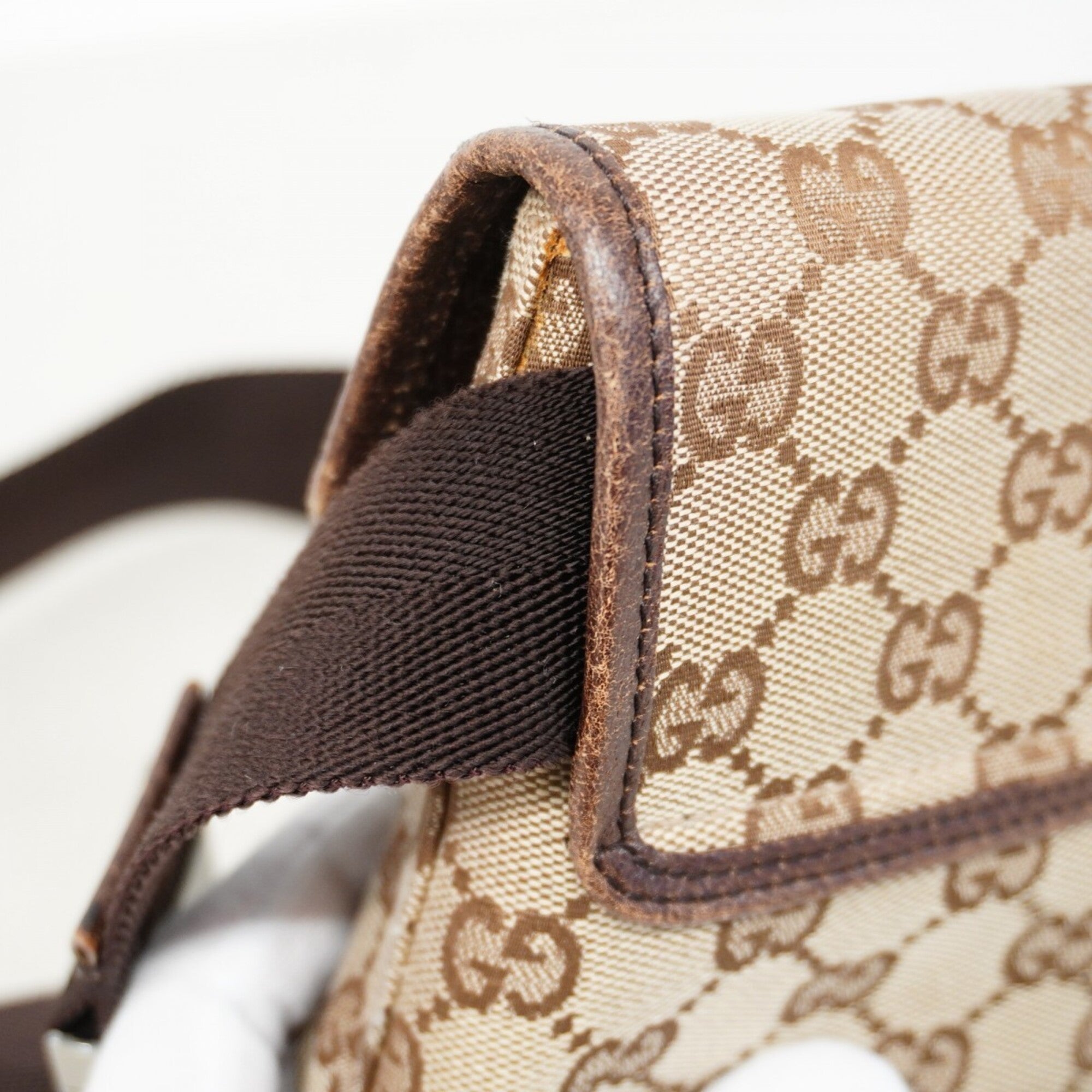Gucci Brown Canvas Fanny Pack (Pre-Owned)