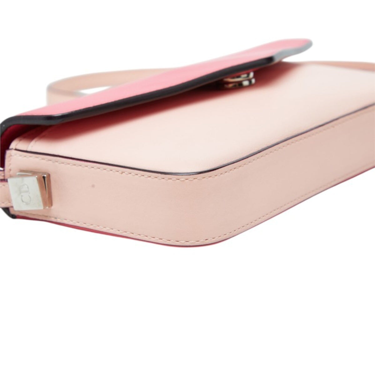 Christian Dior Pink Leather Shoulder Bag (Pre-Owned)