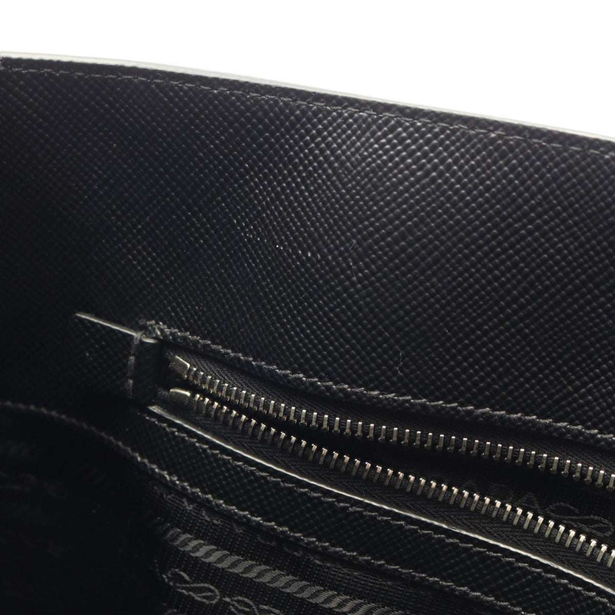 Prada Black Saffiano Triangle Handbag Tote Bag (Pre-Owned)