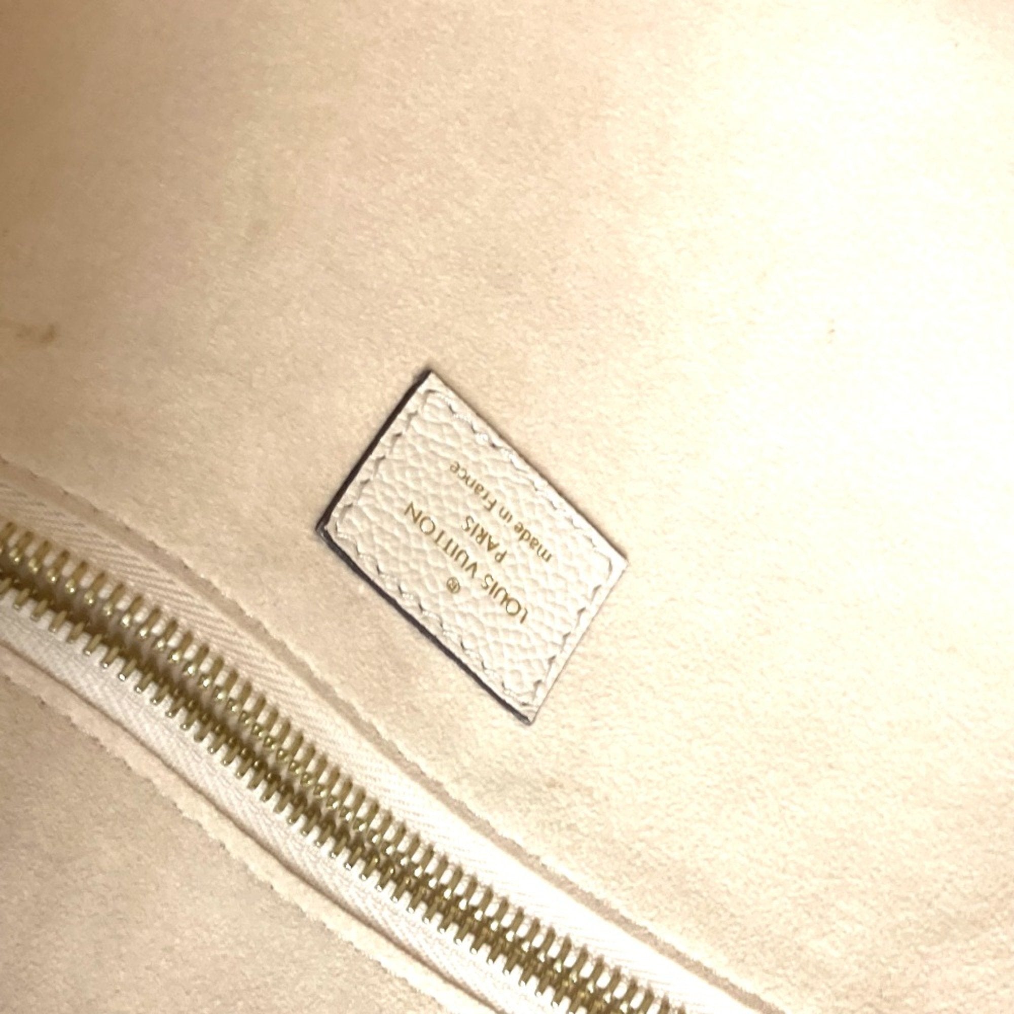 Louis Vuitton Beige Other Tote Bag (Pre-Owned)